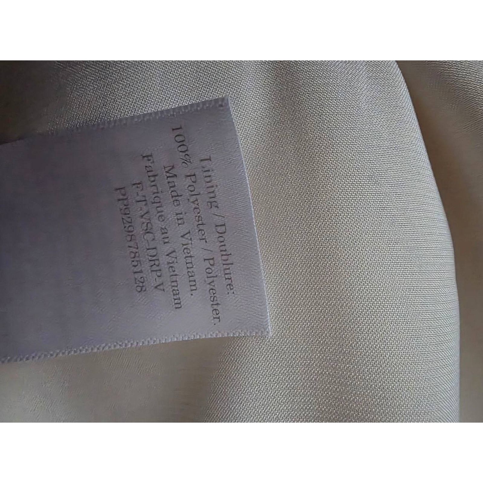 Everlane Everlane White Shirt V-neck pullover Size 4 A001674 Size S / US 4 / IT 40 - 6 Thumbnail