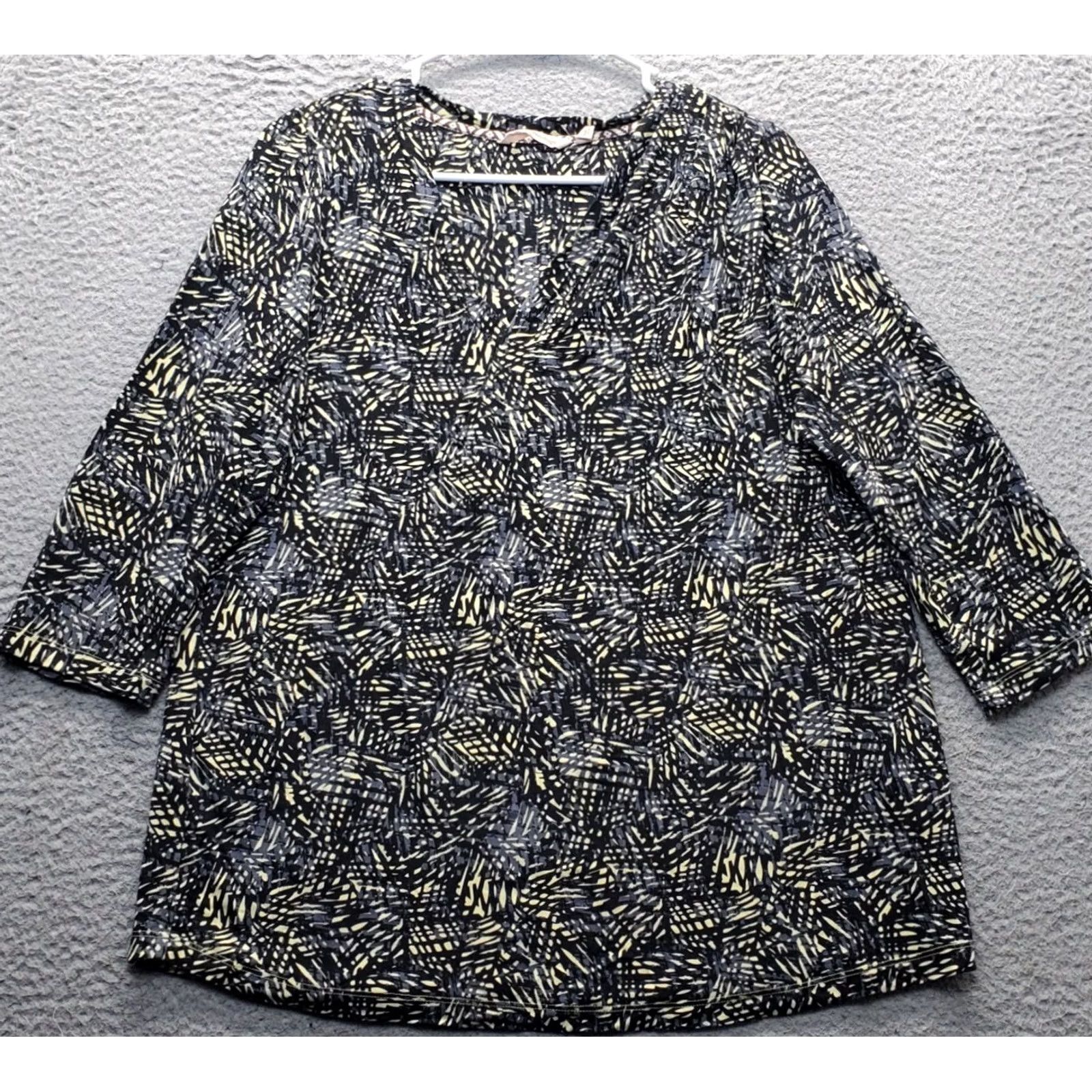 Soft Surroundings Soft Surroundings Blouse Womens M Multicolor Printed Stretch Go Lively Traverse Shirt Womens M Multicolor Geometric 90s? Size M / US 6-8 / IT 42-44 - 2 Thumbnail