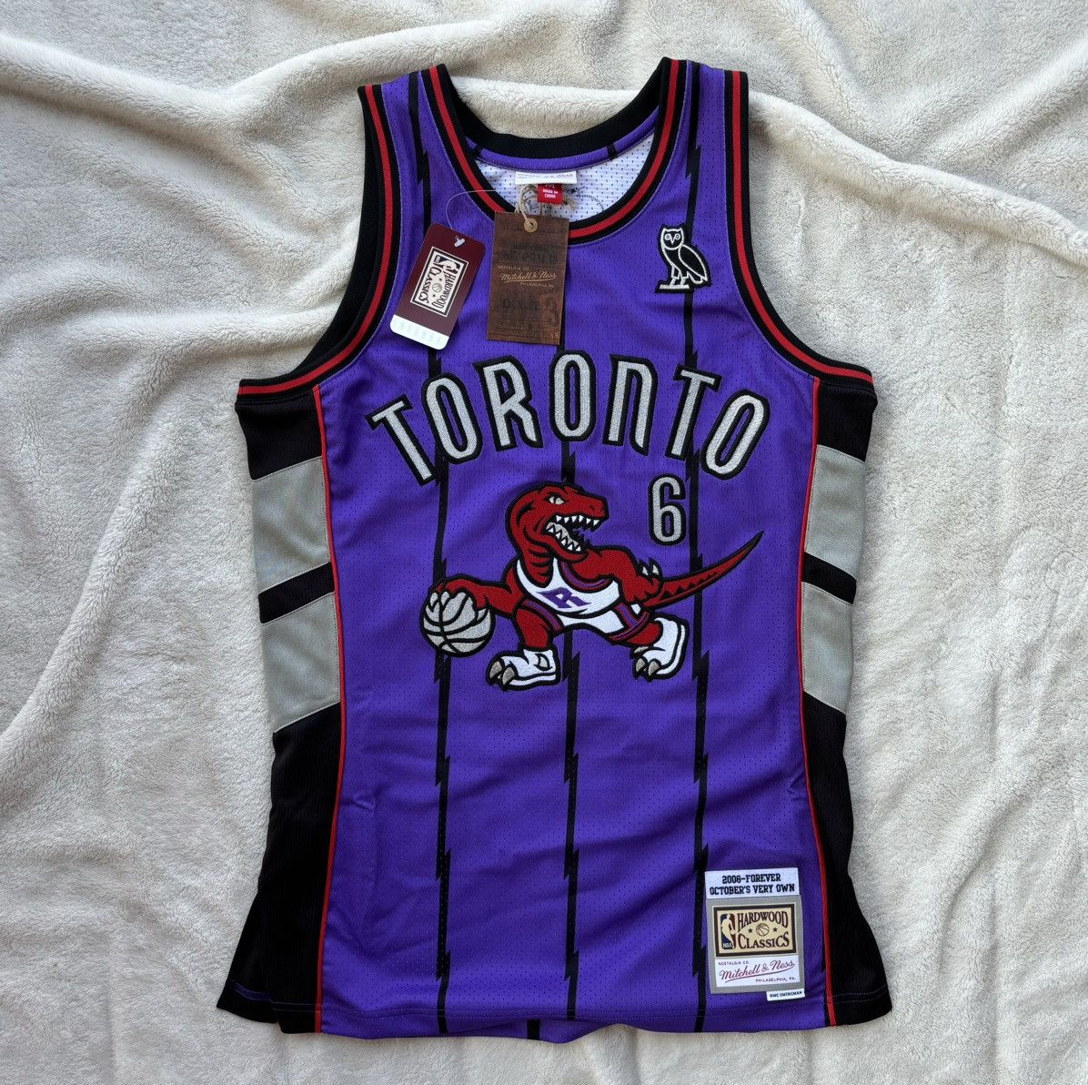 October's Very Own OVO x Mitchell & Ness x Raptors Jersey - Rare! Size US XL / EU 56 / 4 - 1 Thumbnail