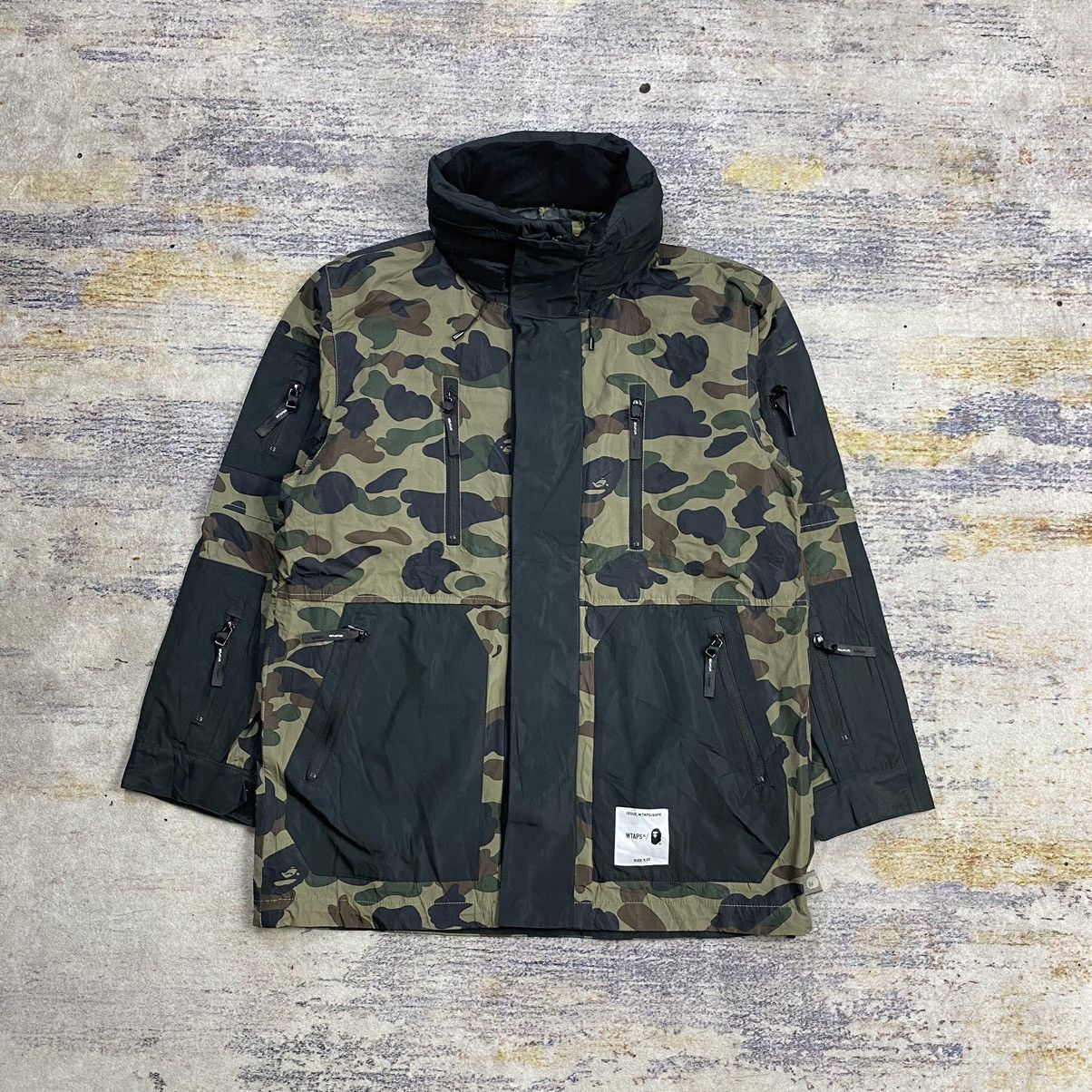 Bape × Wtaps Bape x Wtaps Fw 2017 tafeta camouflage jacket Size US M / EU 48-50 / 2 - 2 Thumbnail