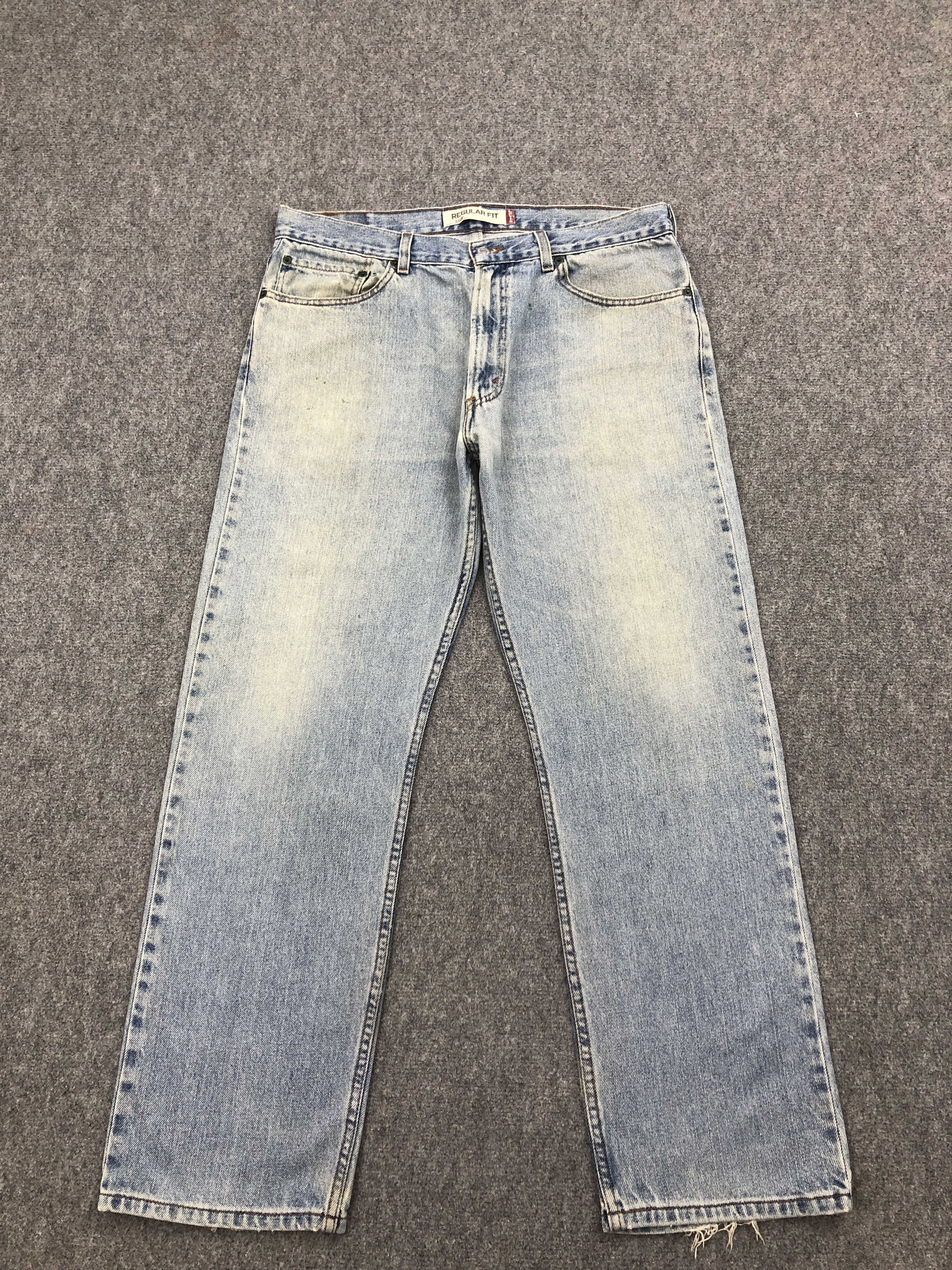Levi's × Vintage Vintage Levis 505 Light Blue Washed Jeans Size US 36 / EU 52 - 1 Thumbnail