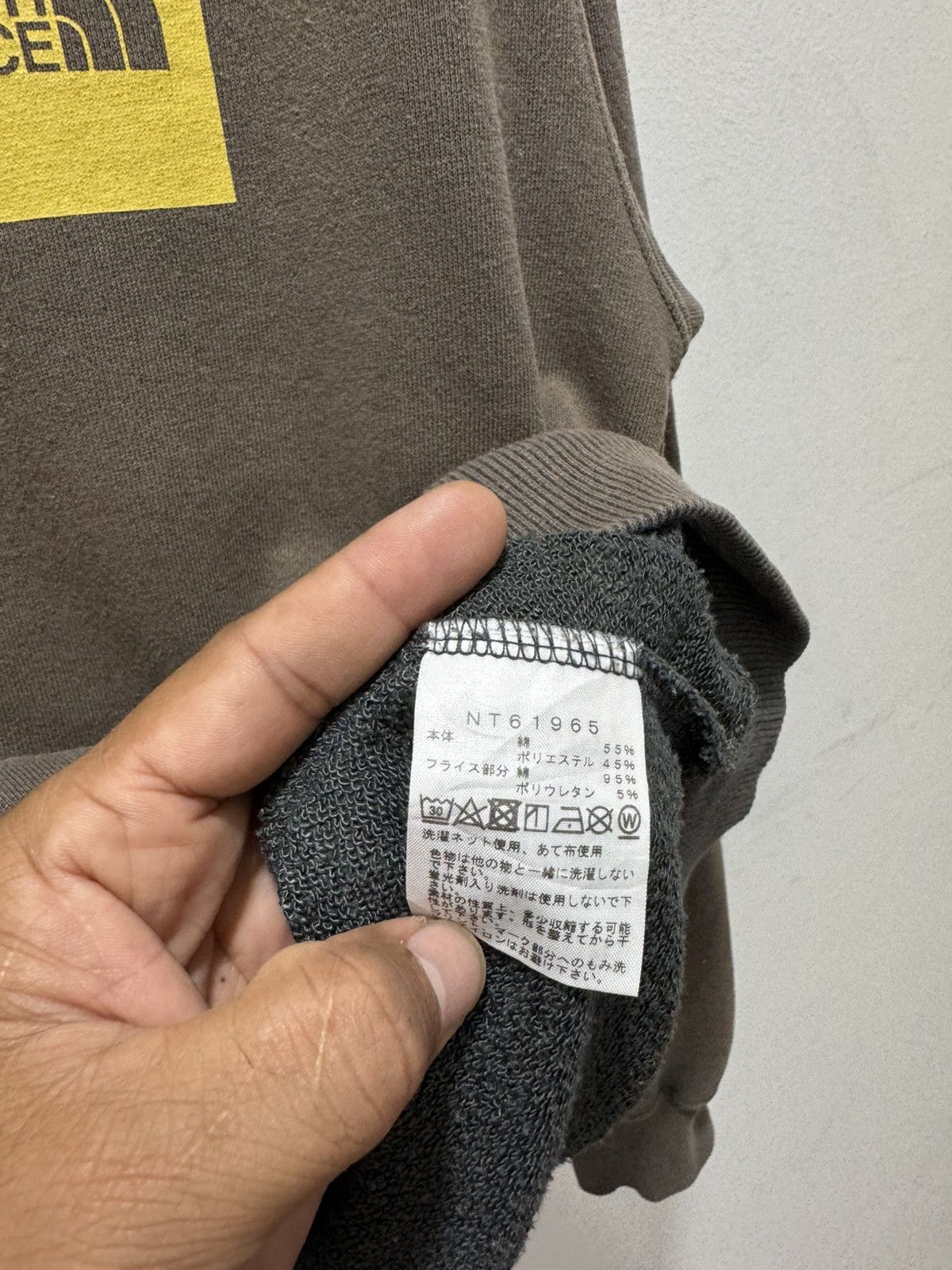 The North Face VINTAGE THE NORTH FACE BIG LOGO FADED HOODIE SWEATSHIRT Size US M / EU 48-50 / 2 - 12 Thumbnail