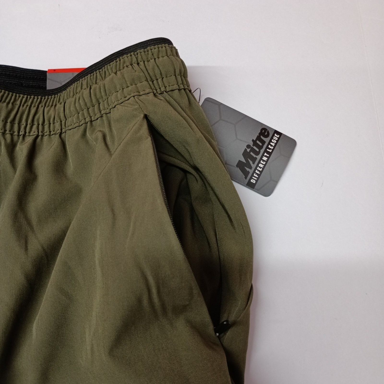 Other Mitre Men’s S Elastic Waist Green Shorts With 5” Inseam NWT Size US 29 - 2 Thumbnail
