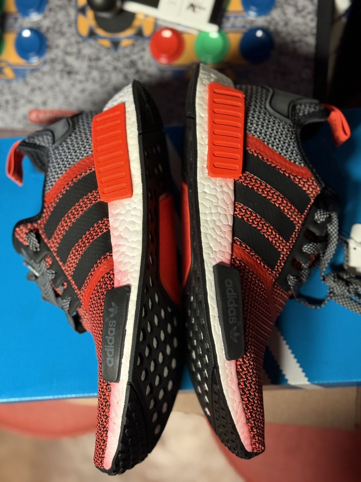 Adidas Adidas NMD R1 Lush Red Size US 9.5 / EU 42-43 - 5 Thumbnail