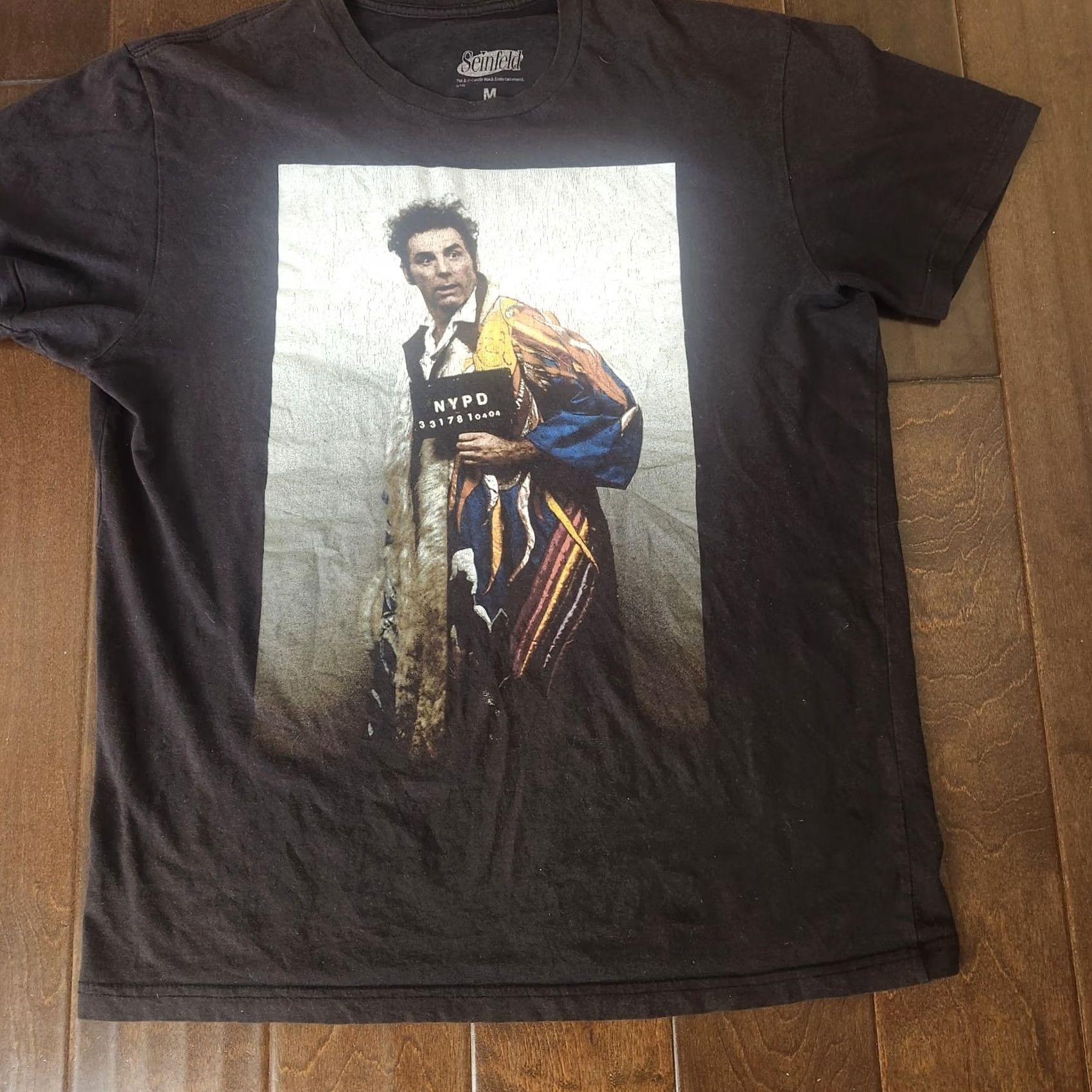 Vintage VINTAGE Seinfeld Kramer Mugshot T Shirt Mens M Black Graphic Tee Castle Rock Size US M / EU 48-50 / 2 - 5 Thumbnail