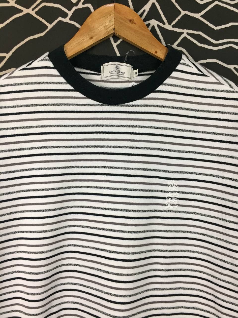 Kent & Curwen Kent & Curwen Crest Logo Classic British Heritage Style Tee Size US M / EU 48-50 / 2 - 3 Thumbnail