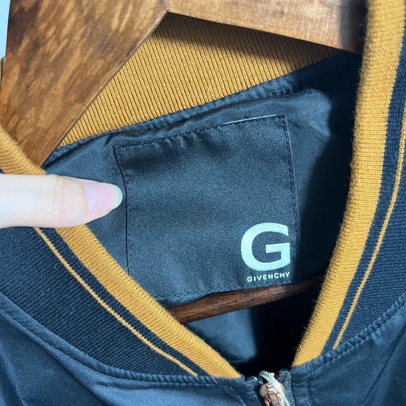 Givenchy Givenchy Zip-up jacket T2308 Size US XL / EU 56 / 4 - 3 Thumbnail