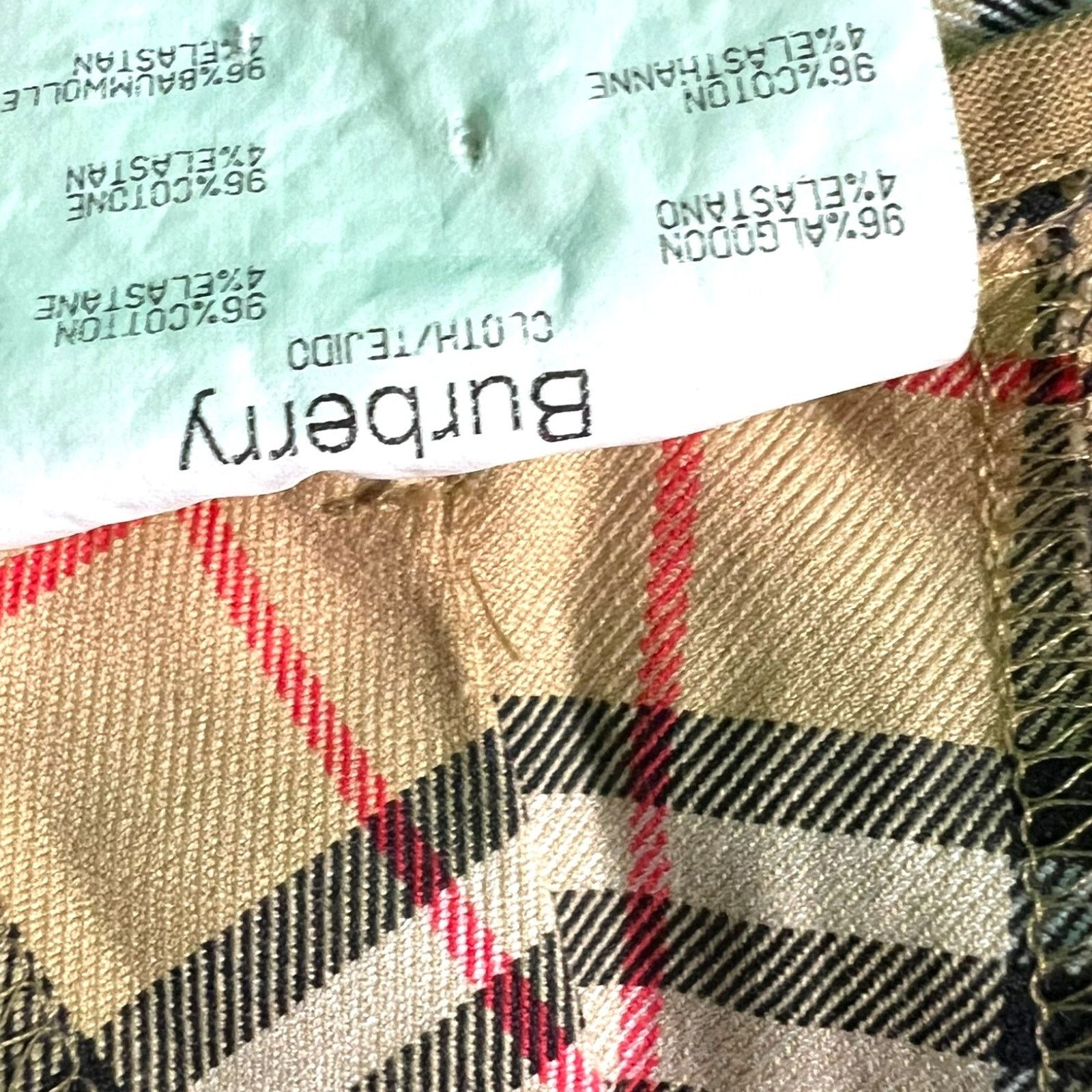 Burberry Vintage 90s Burberry Golf Nova Check Shorts Women - Size 8 Size 30" / US 8 / IT 44 - 9 Thumbnail