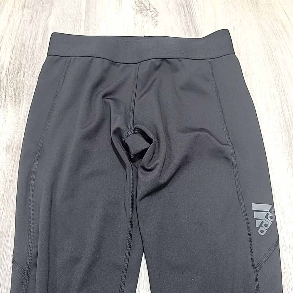 Adidas Adidas Volleyball Leggings Black Grey Ombré Stars Women's Sz S Aeroready - Adult Women Leggings Size 28" / US 6 / IT 42 - 3 Thumbnail
