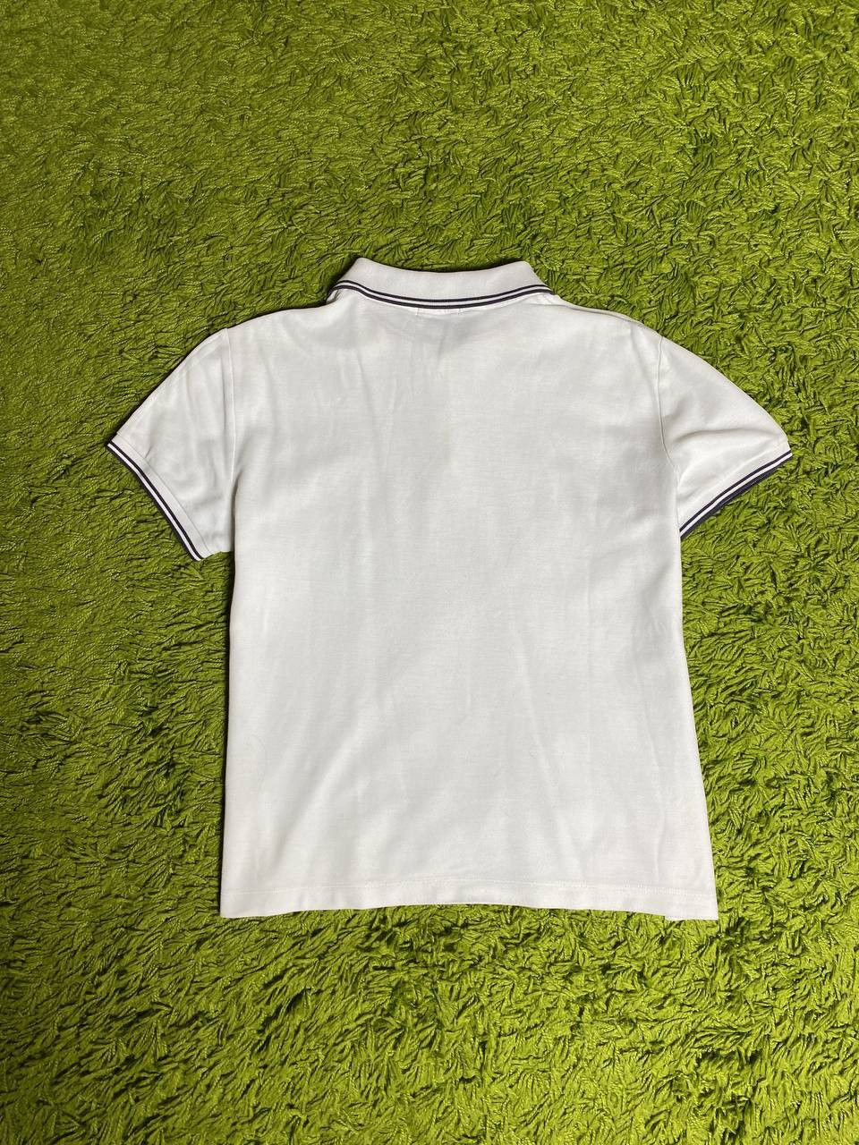 Moncler Moncler Casual Vintage Small Logo Polo Tee T Shirt Size XL / US 12-14 / IT 48-50 - 6 Thumbnail