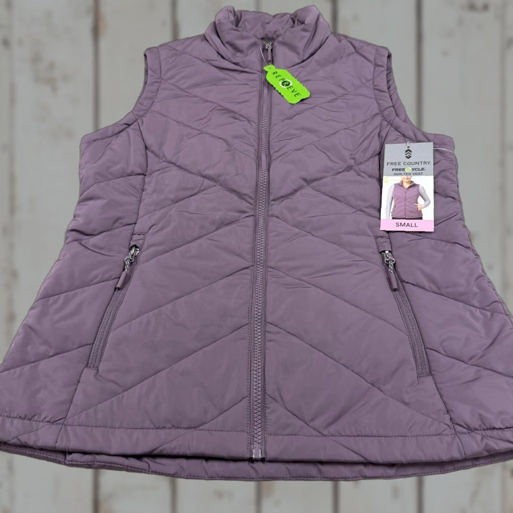 Free Country Free Country Vest Womens Small Purple Quilted Lightweight Zip Pockets Solid Polyester REPREVE Fall Spring Winter - Adult Casual Travel Size S / US 4 / IT 40 - 1 Thumbnail