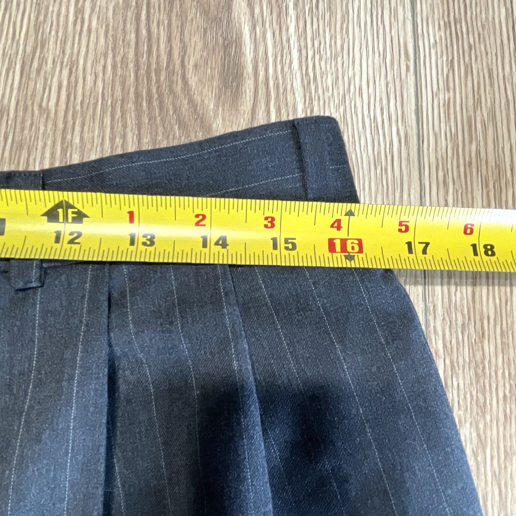 Ralph Lauren VINTAGE Lauren Ralph Lauren Suit Mens 42L Gray Wool Pinstripe 2-Piece Business Wear 36x32 Size 36R - 5 Thumbnail