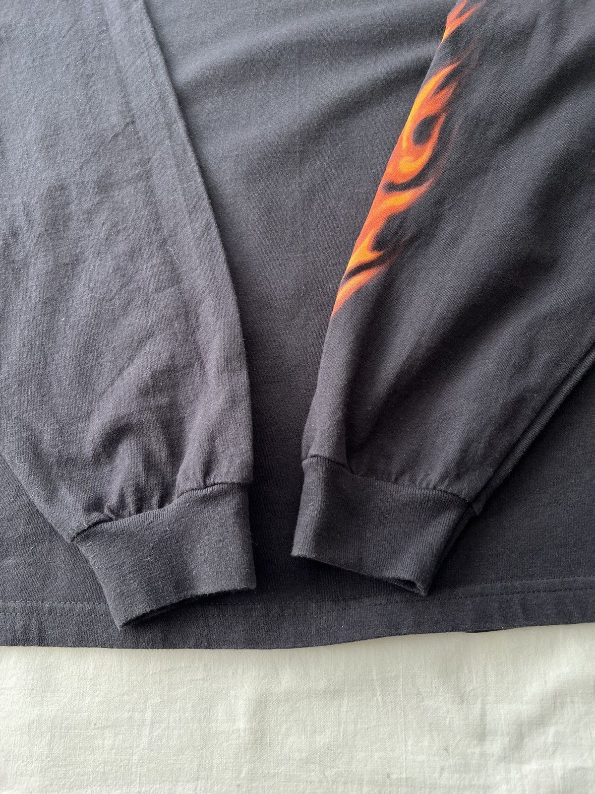 Harley Davidson Vintage 2009 Harley Davidson Fire Flame Long Sleeve T-shirt Size US XXL / EU 58 / 5 - 9 Thumbnail