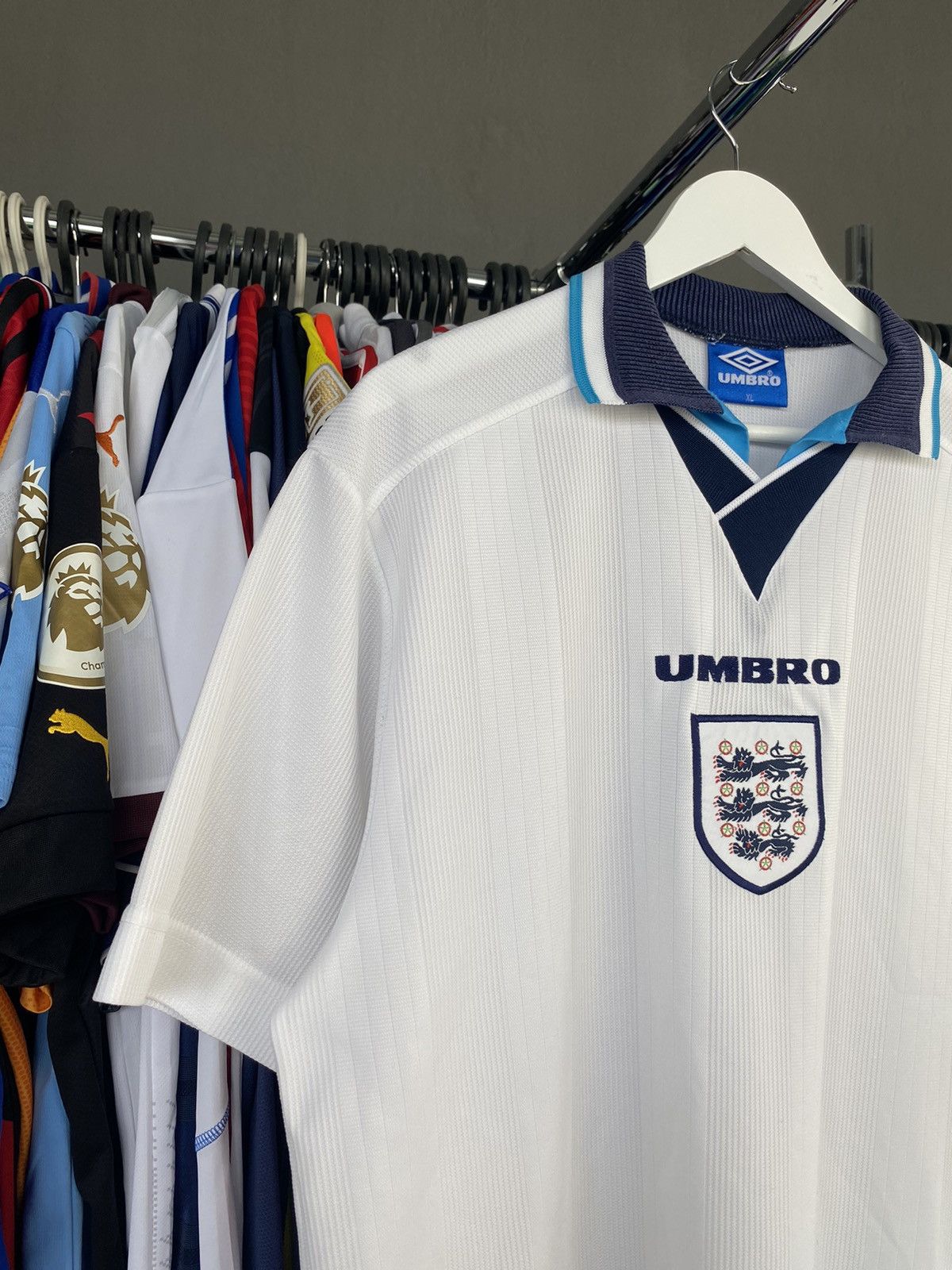 Umbro 1995/96 UMBRO ENGLAND HOME SOCCER JERSEY FOOTBALL SHIRT Size US XL / EU 56 / 4 - 3 Thumbnail