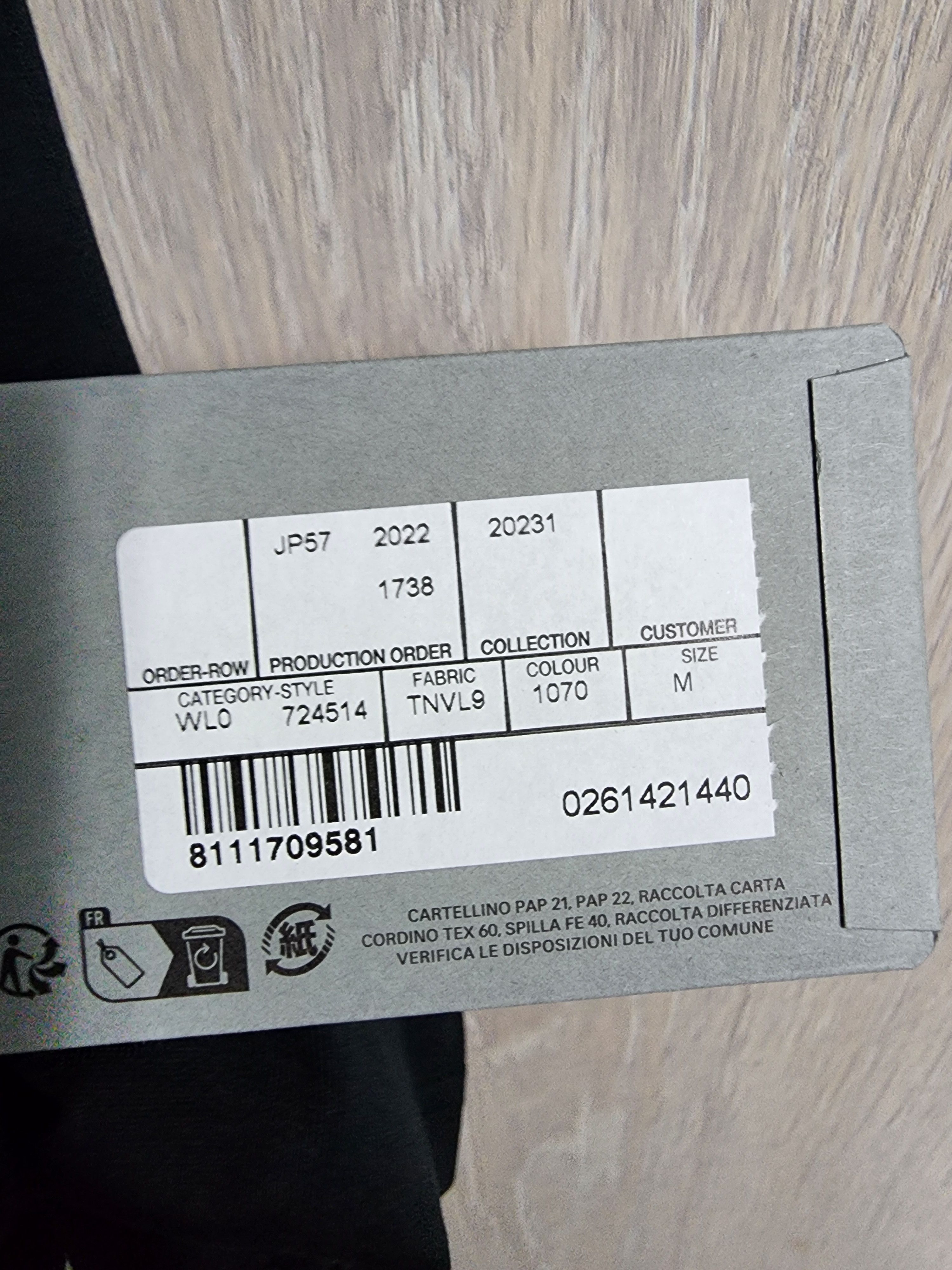 Balenciaga Garde-robe Care Label Logo T-Shirt Size US S / EU 44-46 / 1 - 6 Thumbnail