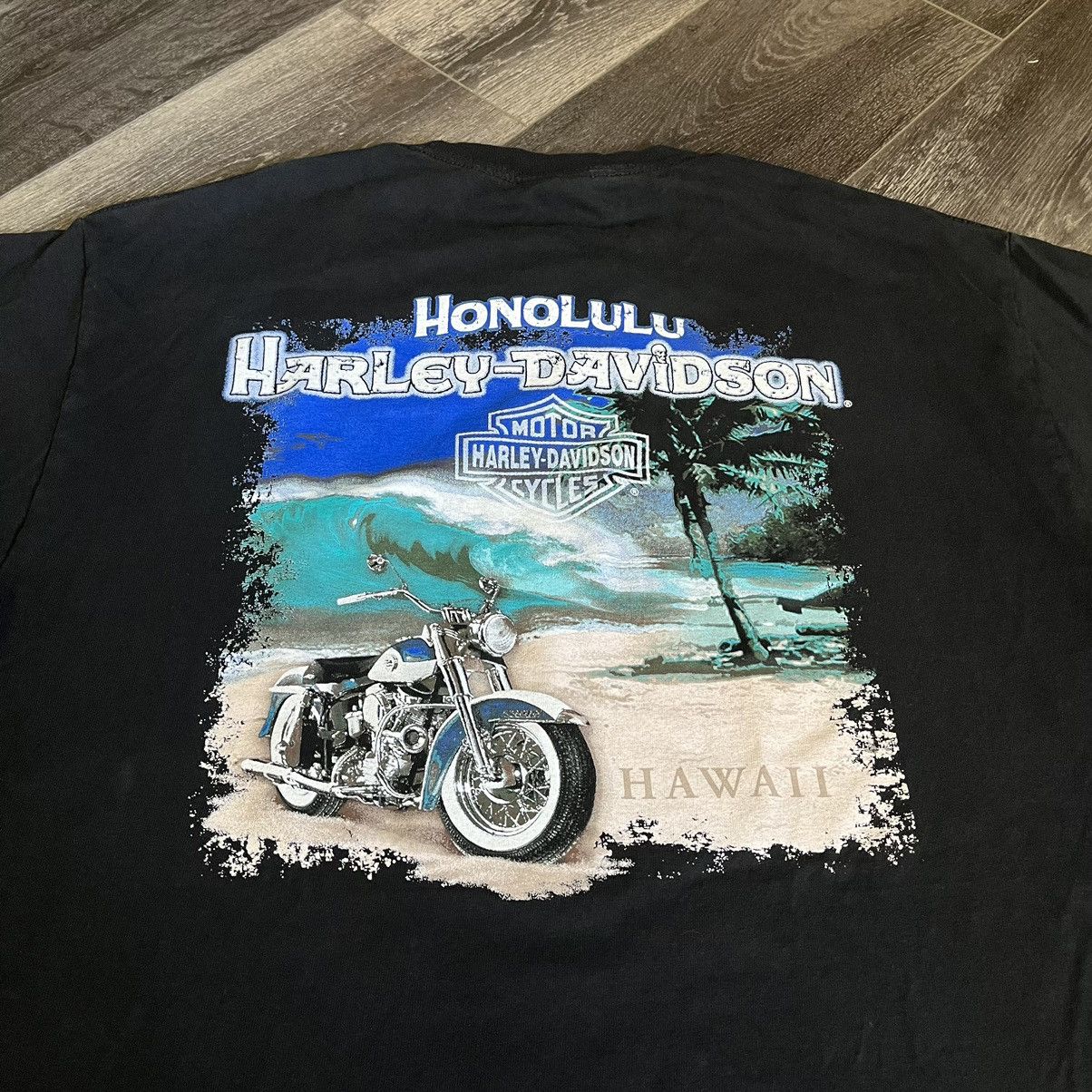 Harley Davidson Vintage 2000s Harley Davidson Honolulu Hawaii Beach Logo Tee Size US XL / EU 56 / 4 - 1 Thumbnail