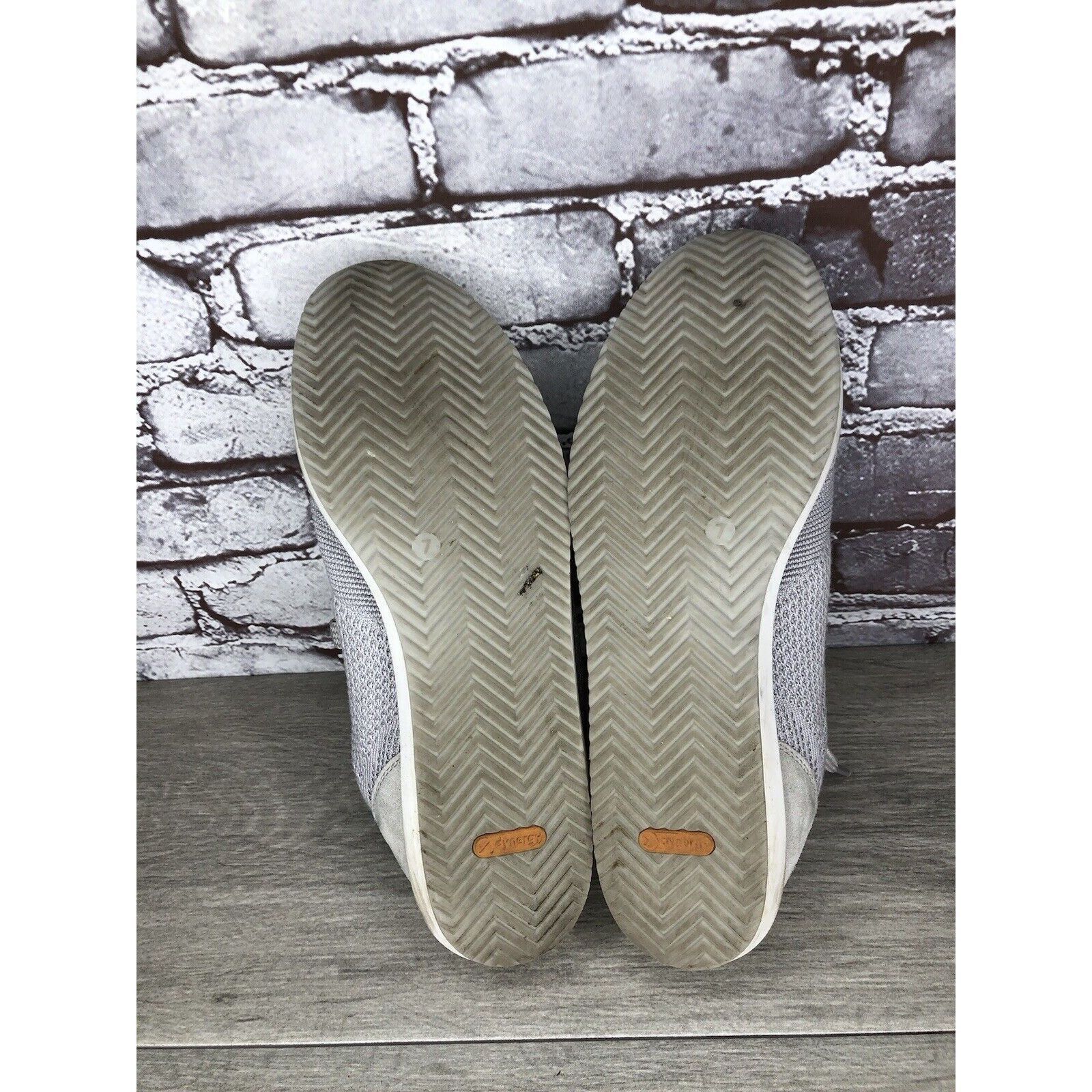 Other Ara Light Gray Knit Fabric Lace Up Casual Sneakers Women Sz Size US 9.5 / IT 39.5 - 21 Thumbnail