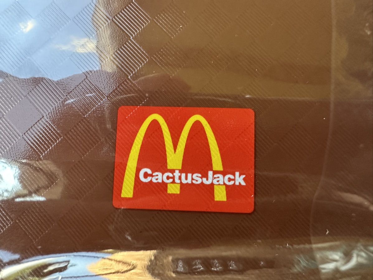 Travis Scott x McDonald’s Serving Tray