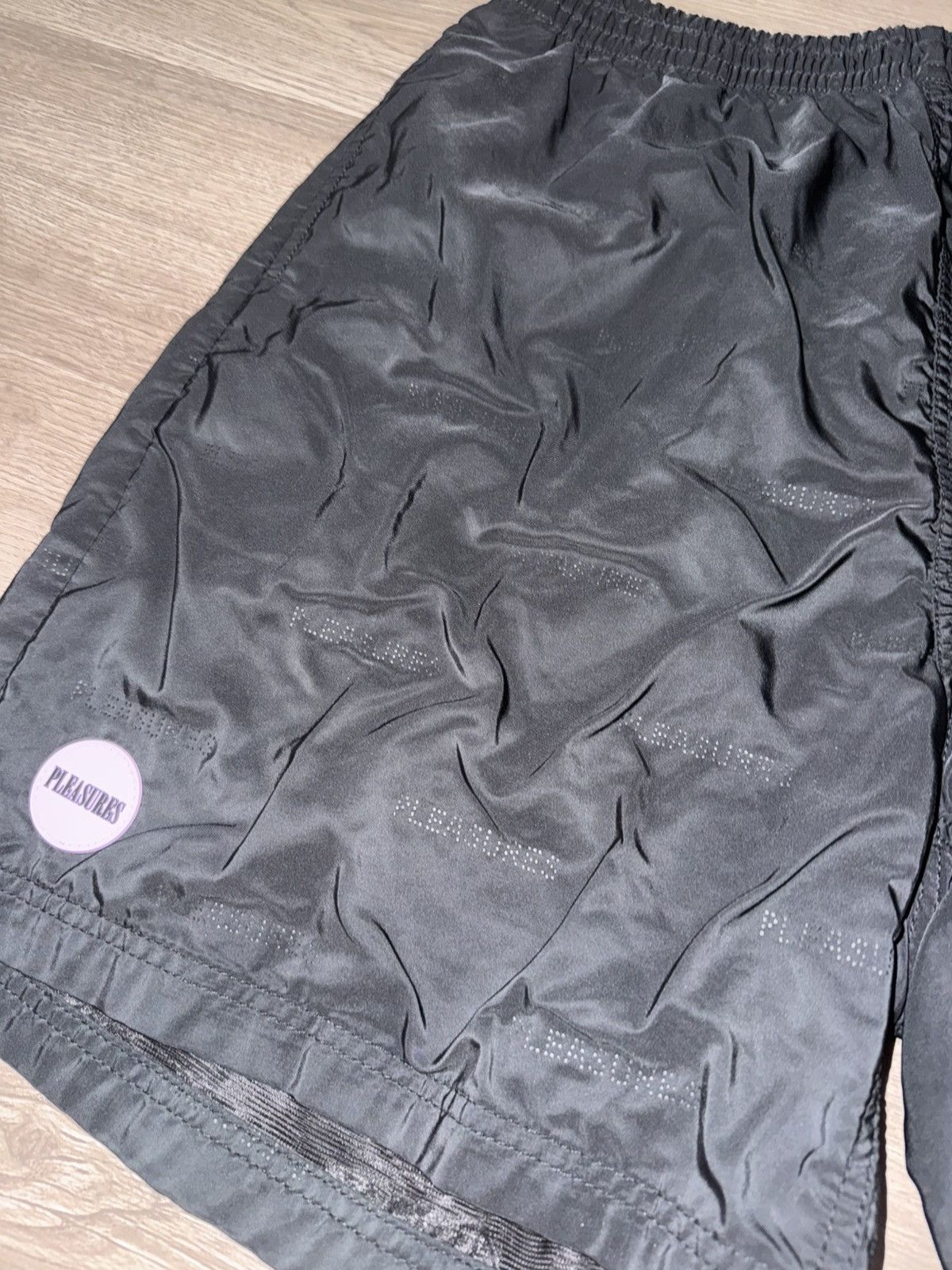 Pleasures Pleasures Refresh Nylon Shorts XL Size US 38 / EU 54 - 4 Thumbnail