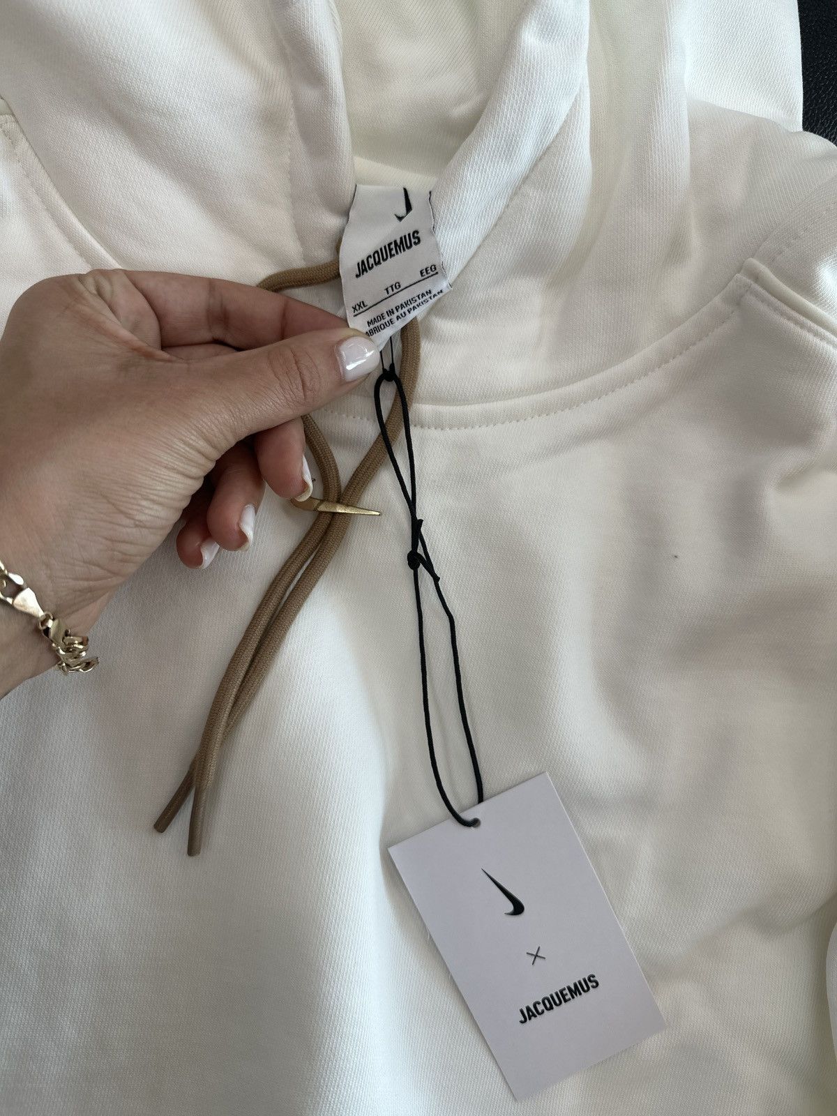 Nike x Jacquemus Le Hoodie “Off White”