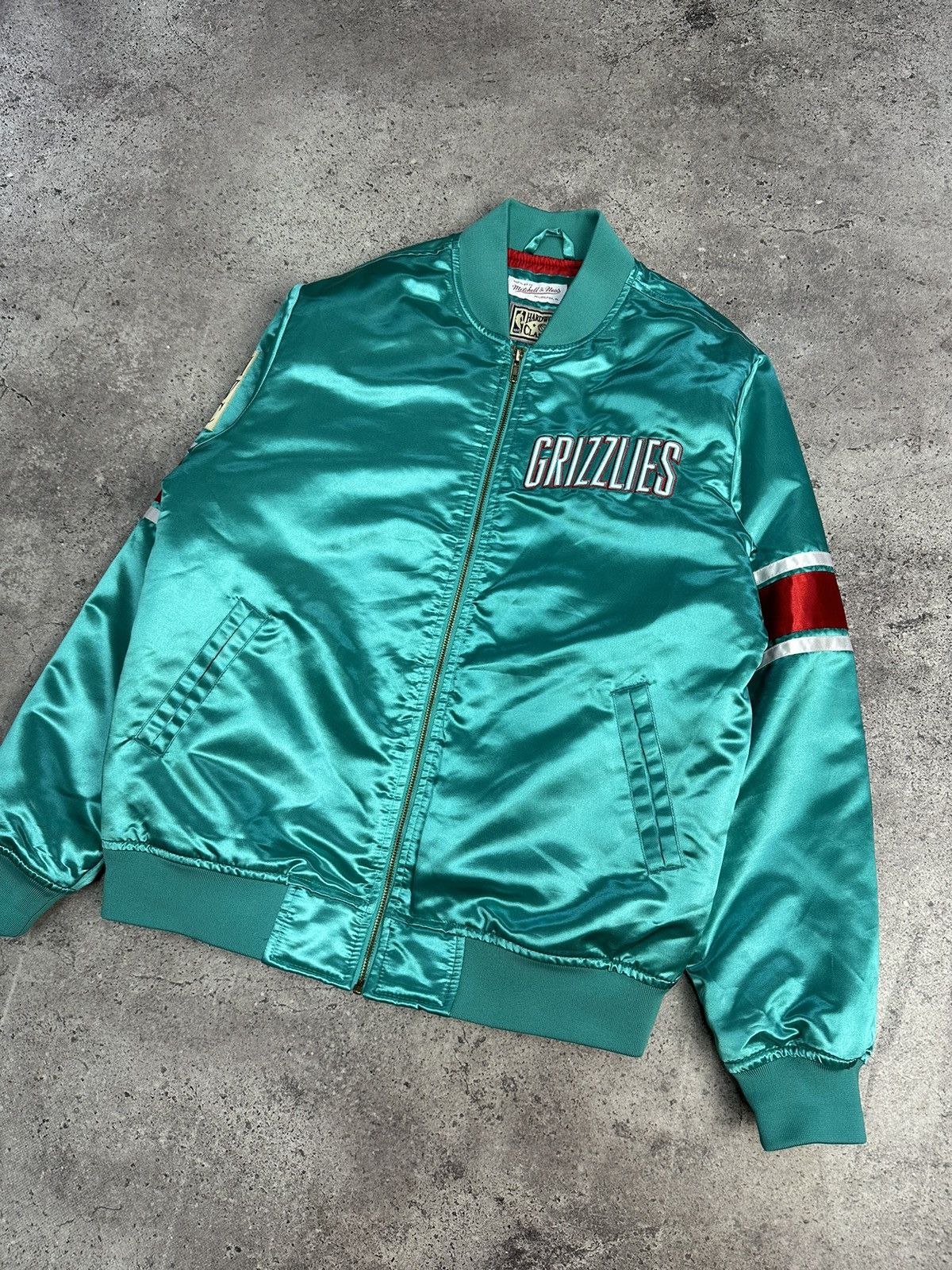 Mitchell & Ness × NBA Vintage Mitchell & Ness Grizzlies NBA Bomber Jacket Size US M / EU 48-50 / 2 - 8 Thumbnail