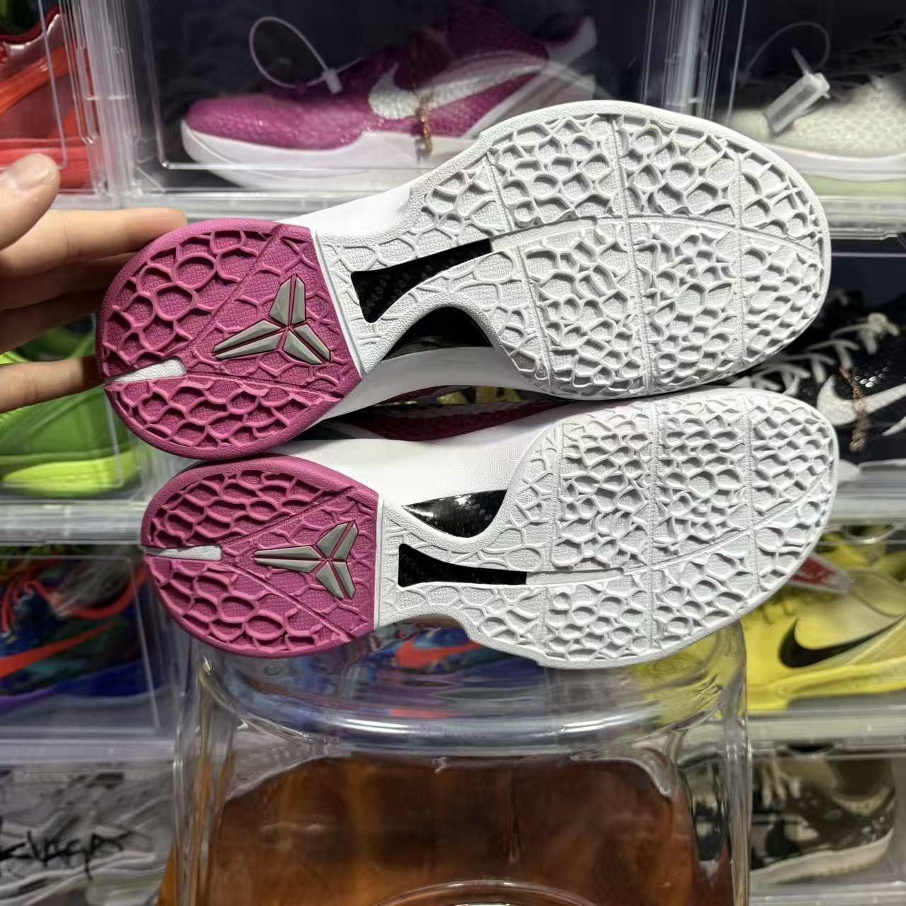 Nike 2011 Kobe 6 kay yow Size US 9.5 / EU 42-43 - 5 Thumbnail