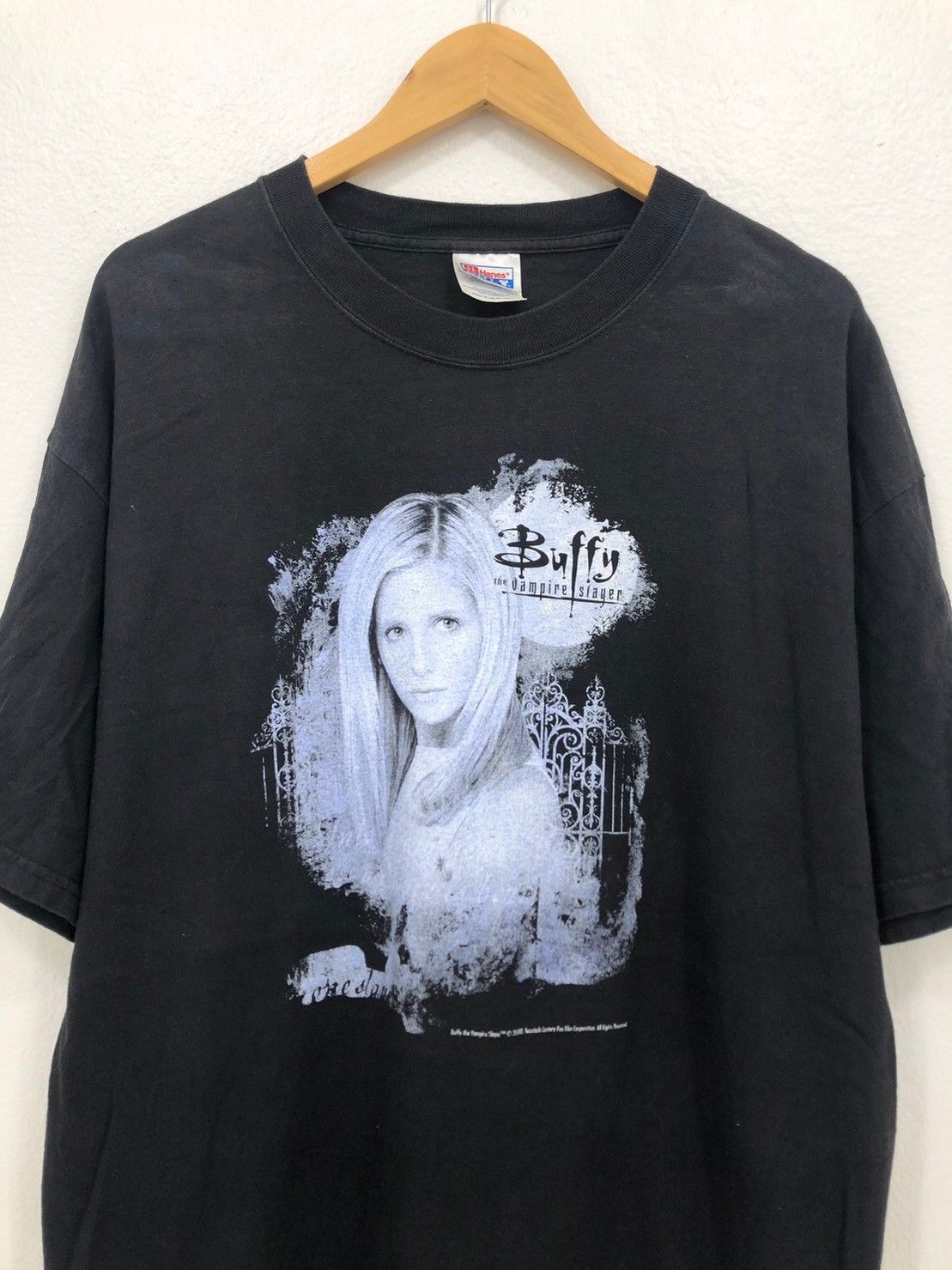 Vintage Vintage 2000's BUFFY THE VAMPIRE Slayer shirt wts01 Size US XL / EU 56 / 4 - 1 Thumbnail