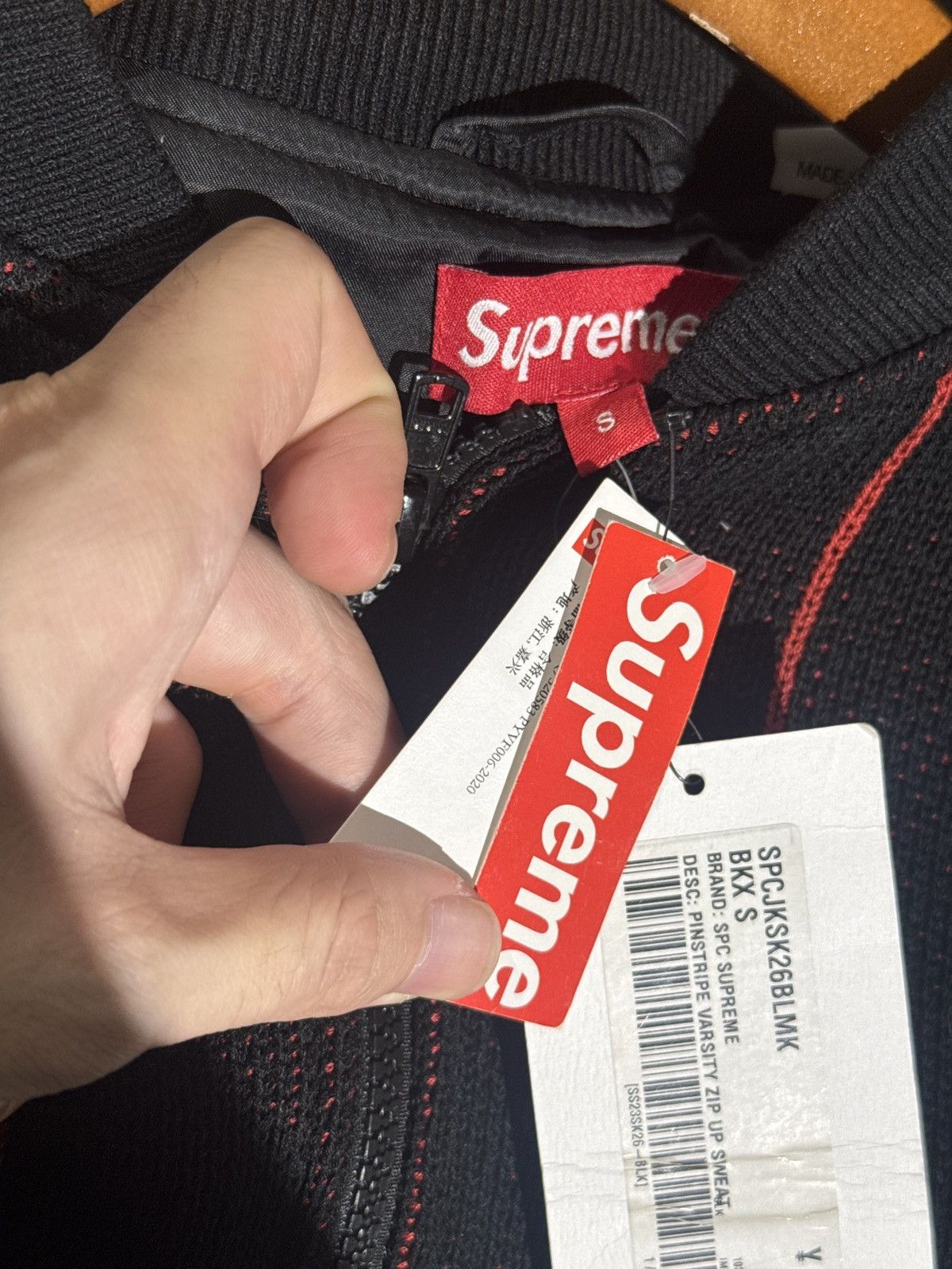 Supreme Supreme 23ss Pinstripe Varsity Zip Up Sweater Size US S / EU 44-46 / 1 - 5 Thumbnail