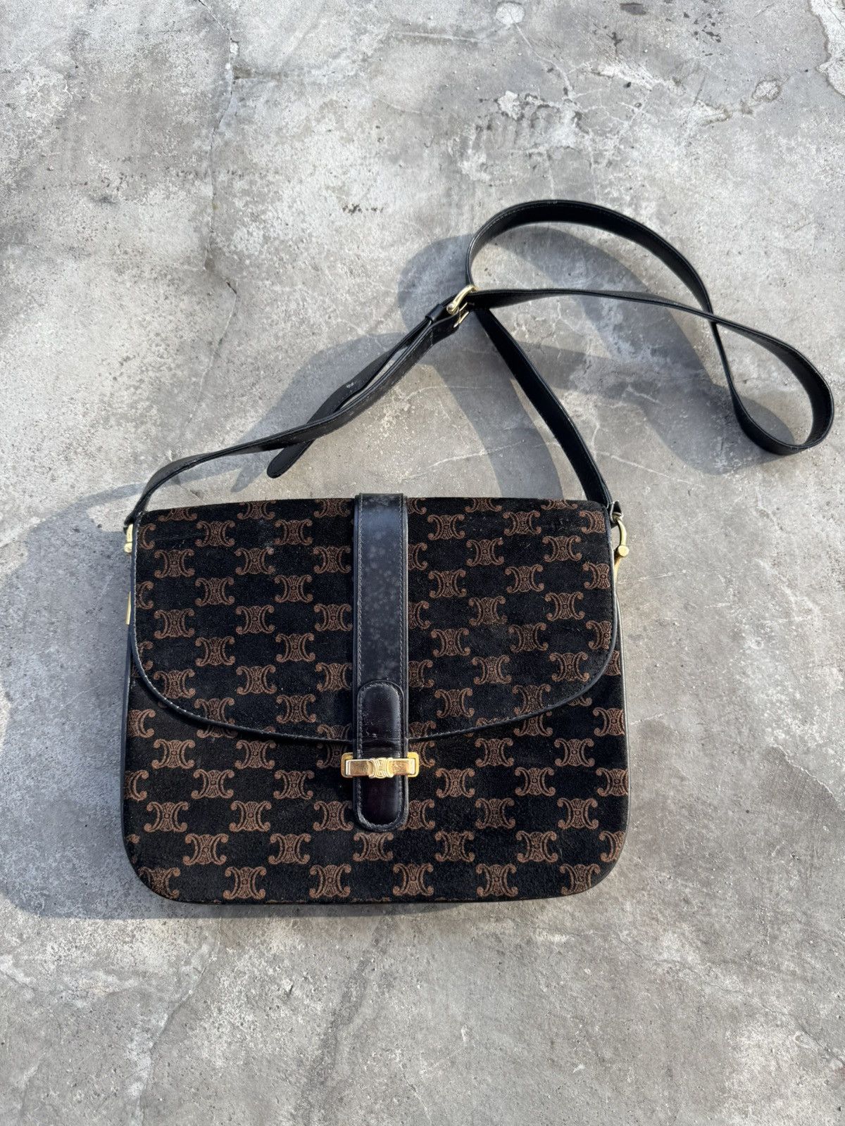 Celine Céline Suede Triomphe Monogram Crossbody Bag Brown Size ONE SIZE - 3 Thumbnail