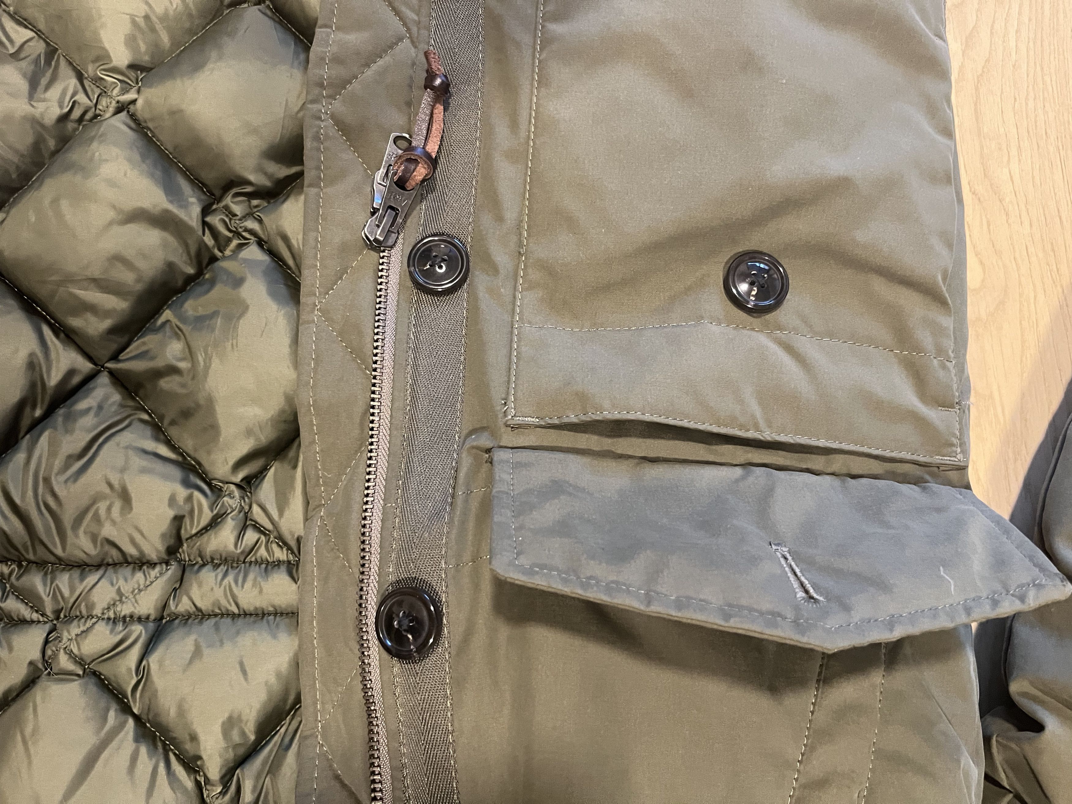 Abercrombie & Fitch Abercrombie & Fitch olive 'Ultra' duck down/feathers parka Size US XS / EU 42 / 0 - 4 Thumbnail