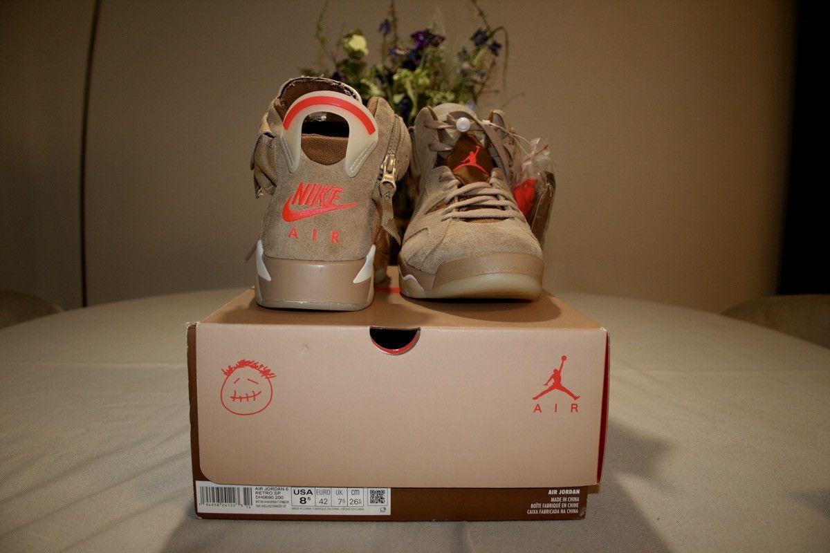 Nike × Travis Scott Air Jordan 6 Travis Scott Size US 8.5 / EU 41-42 - 3 Thumbnail