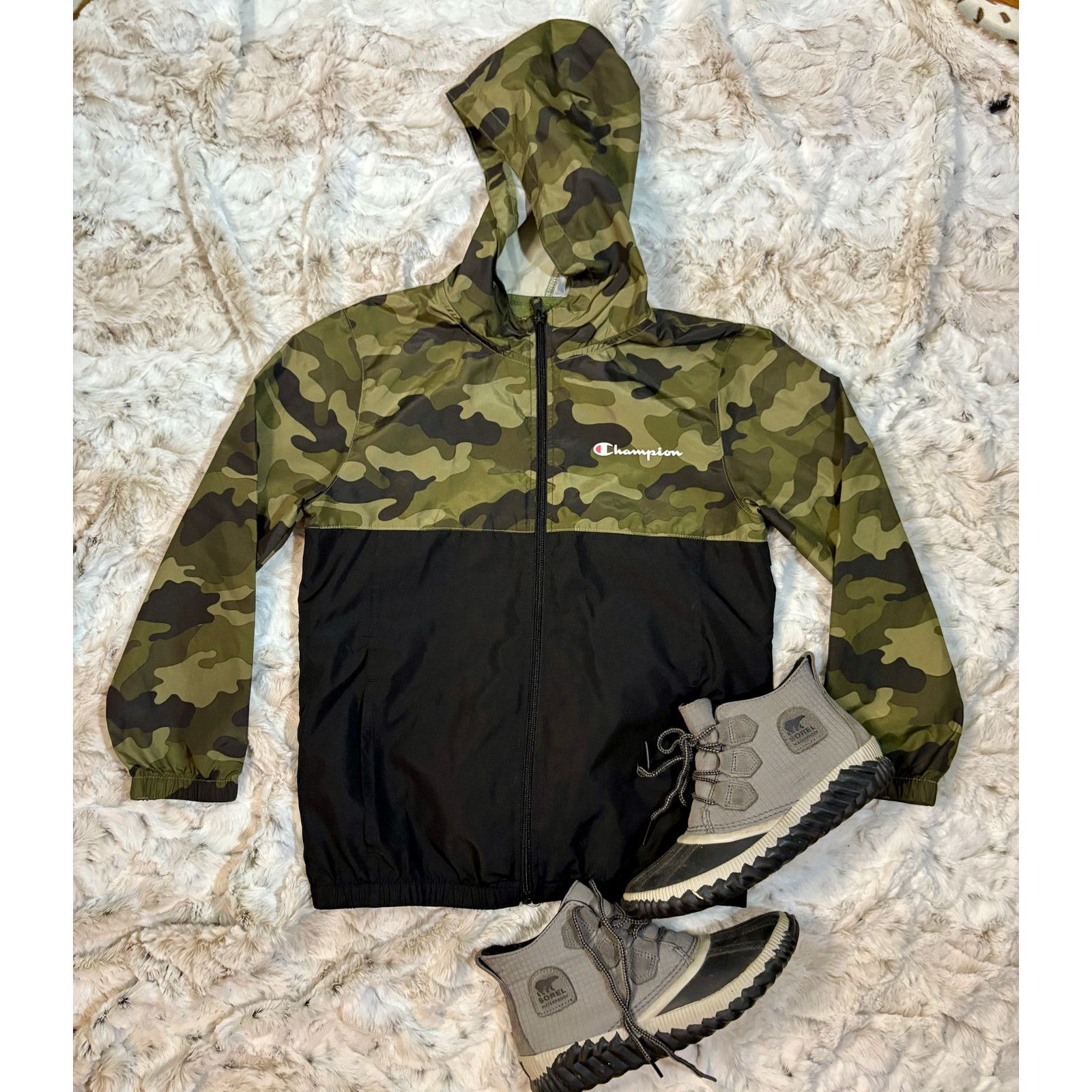 Champion Champion Camo and Black Hooded Raincoat Size S / US 4 / IT 40 - 2 Thumbnail
