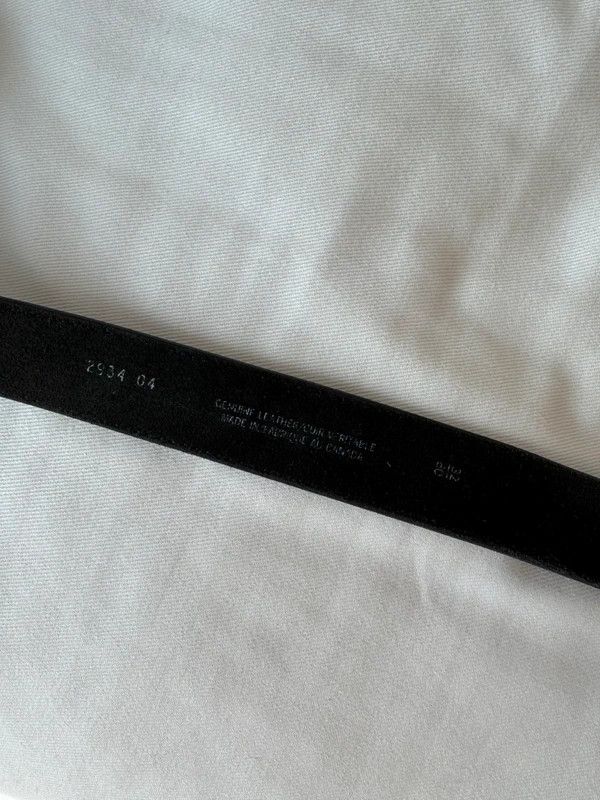 Vintage Vintage Black Leather Belt — Classic Faded Look 28″ Size 28 - 4 Thumbnail