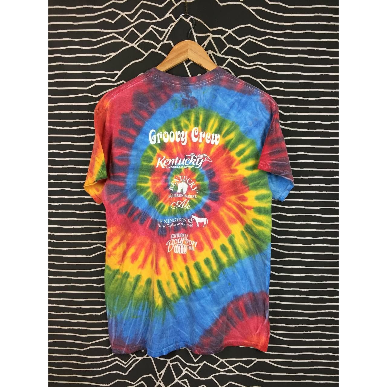 Gildan × Vintage The Bourbon Chase Groovy Crew Love & Peace Tie-Dye Tee Size US M / EU 48-50 / 2 - 7 Thumbnail