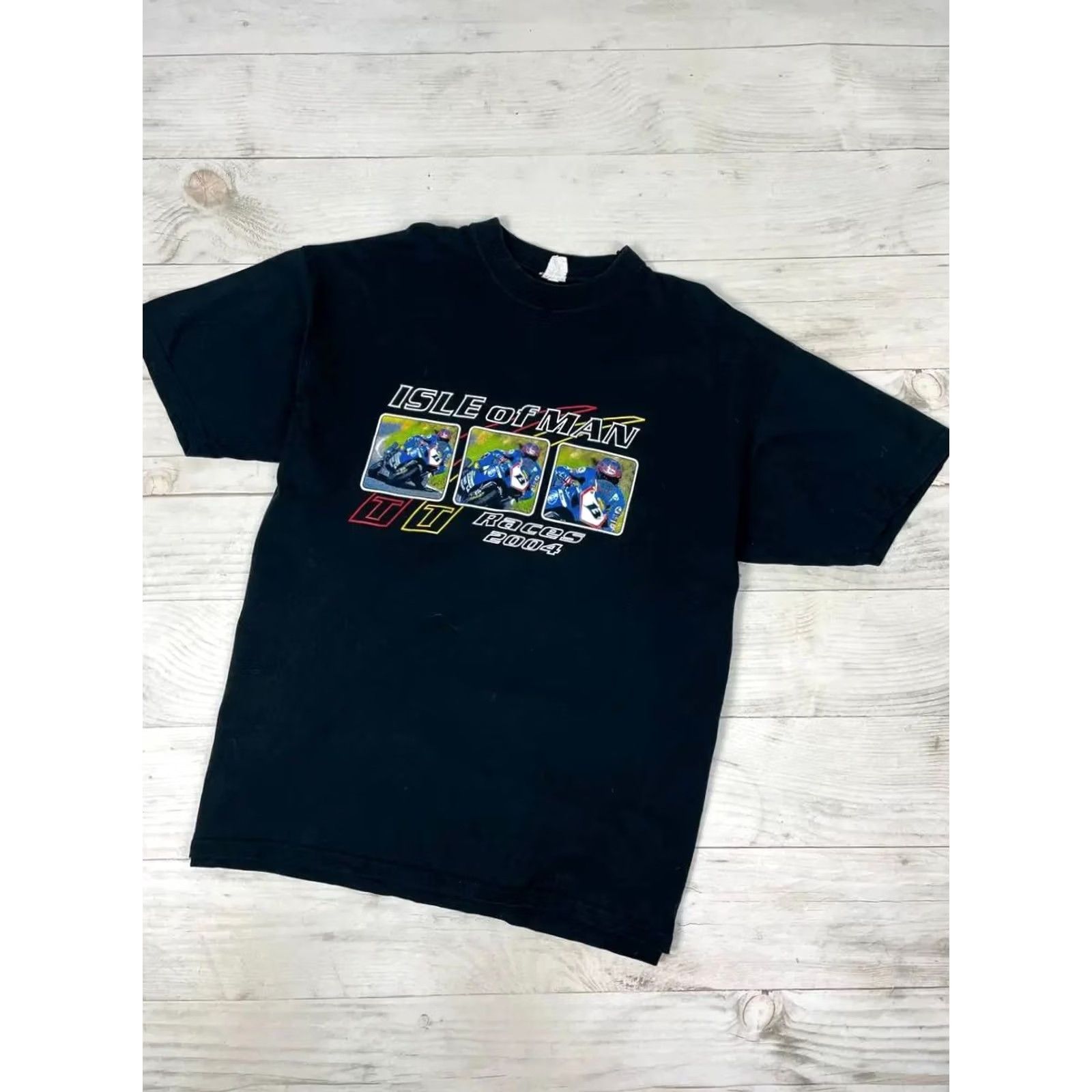 Vintage VINTAGE Isle Of Man Races 2004 T-Shirt Racing Men 2XL Black Shirt Mens 2XL Black Size US XXL / EU 58 / 5 - 2 Thumbnail