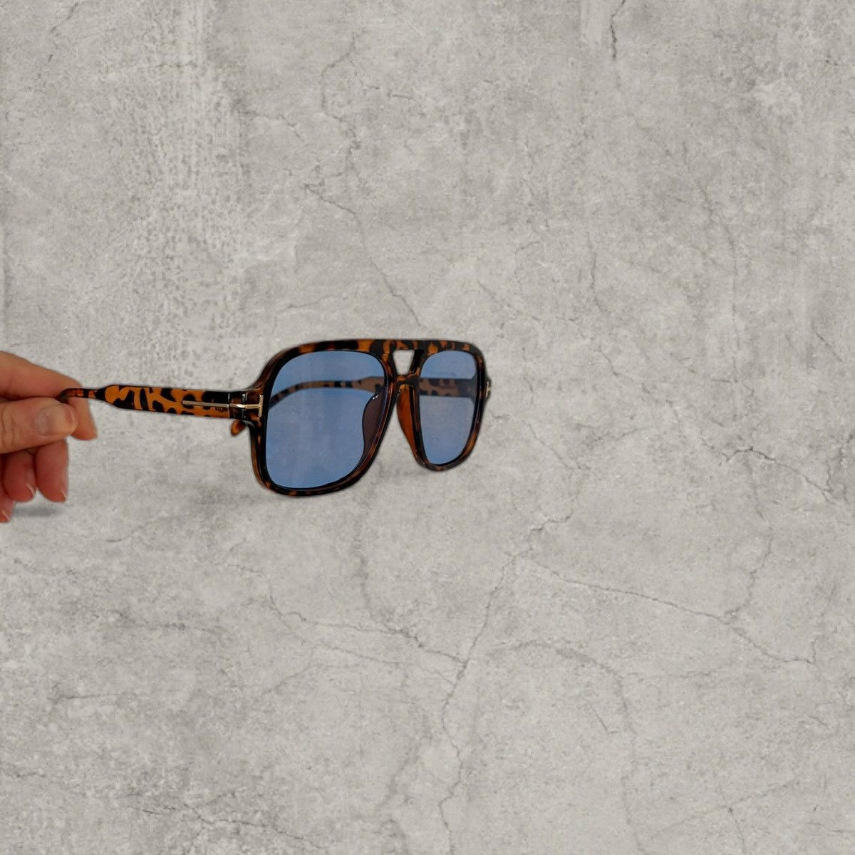 Japanese Brand Aviator sunglasses in blue tortoise shell frame. One size Size ONE SIZE - 1 Thumbnail