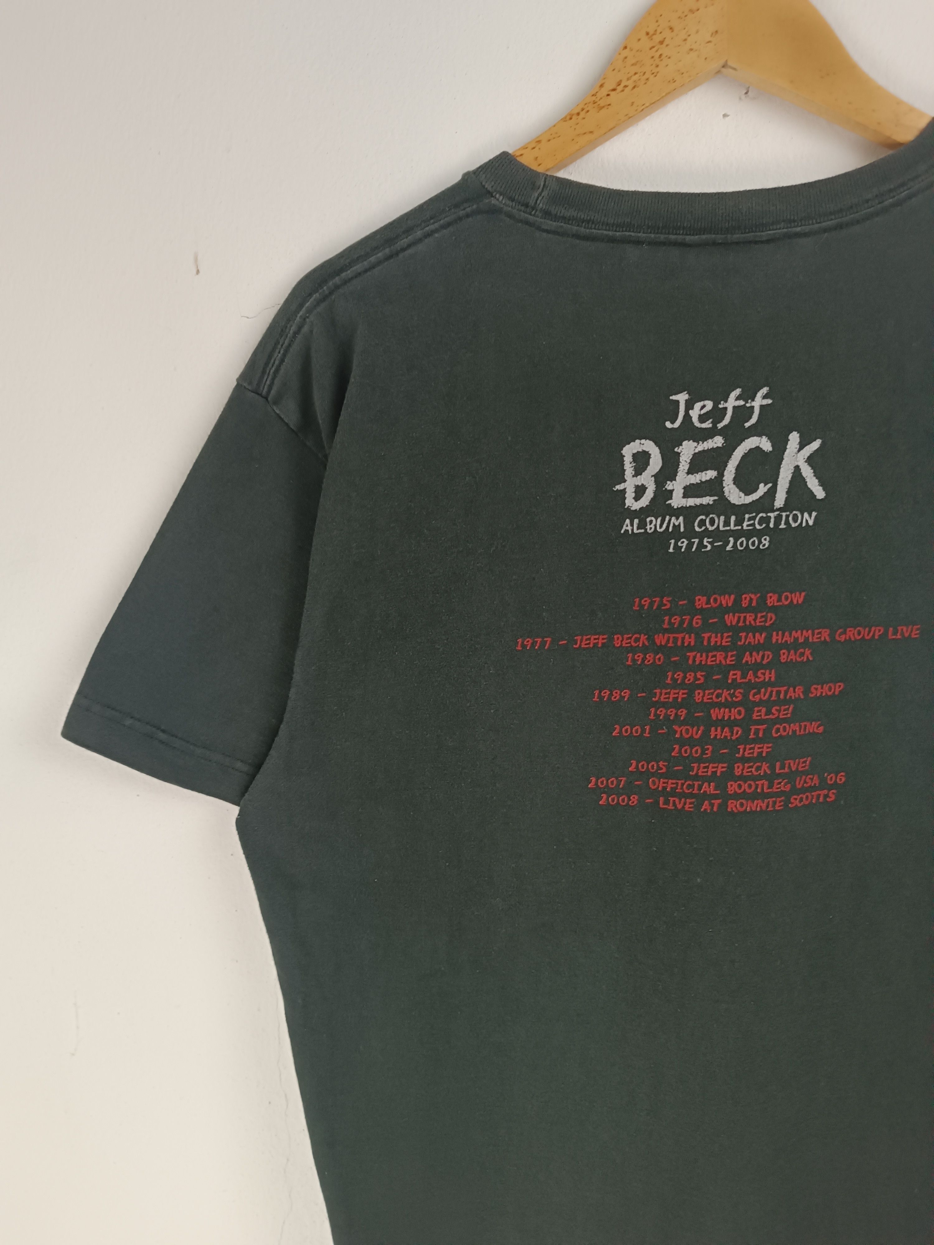 Band Tees VINTAGE '08 JEFF BECK ALBUM COLLECTION FADED TEE YARDBIRDS Size US L / EU 52-54 / 3 - 15 Thumbnail