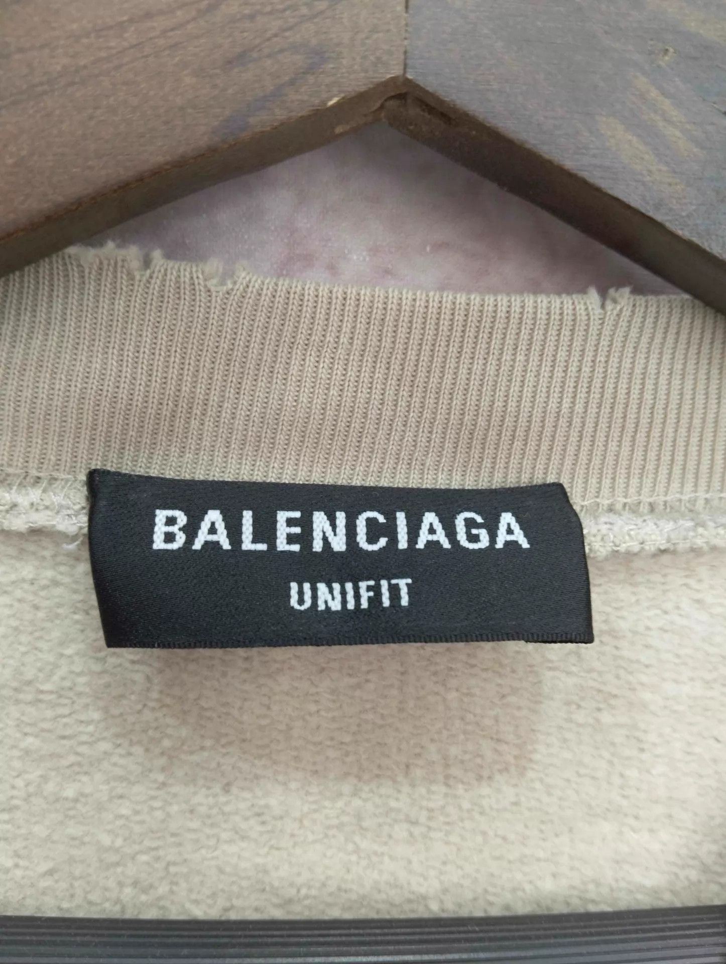 Balenciaga Balenciaga Year of the Tiger Embroidered Fleece Crewneck M Size US M / EU 48-50 / 2 - 3 Thumbnail