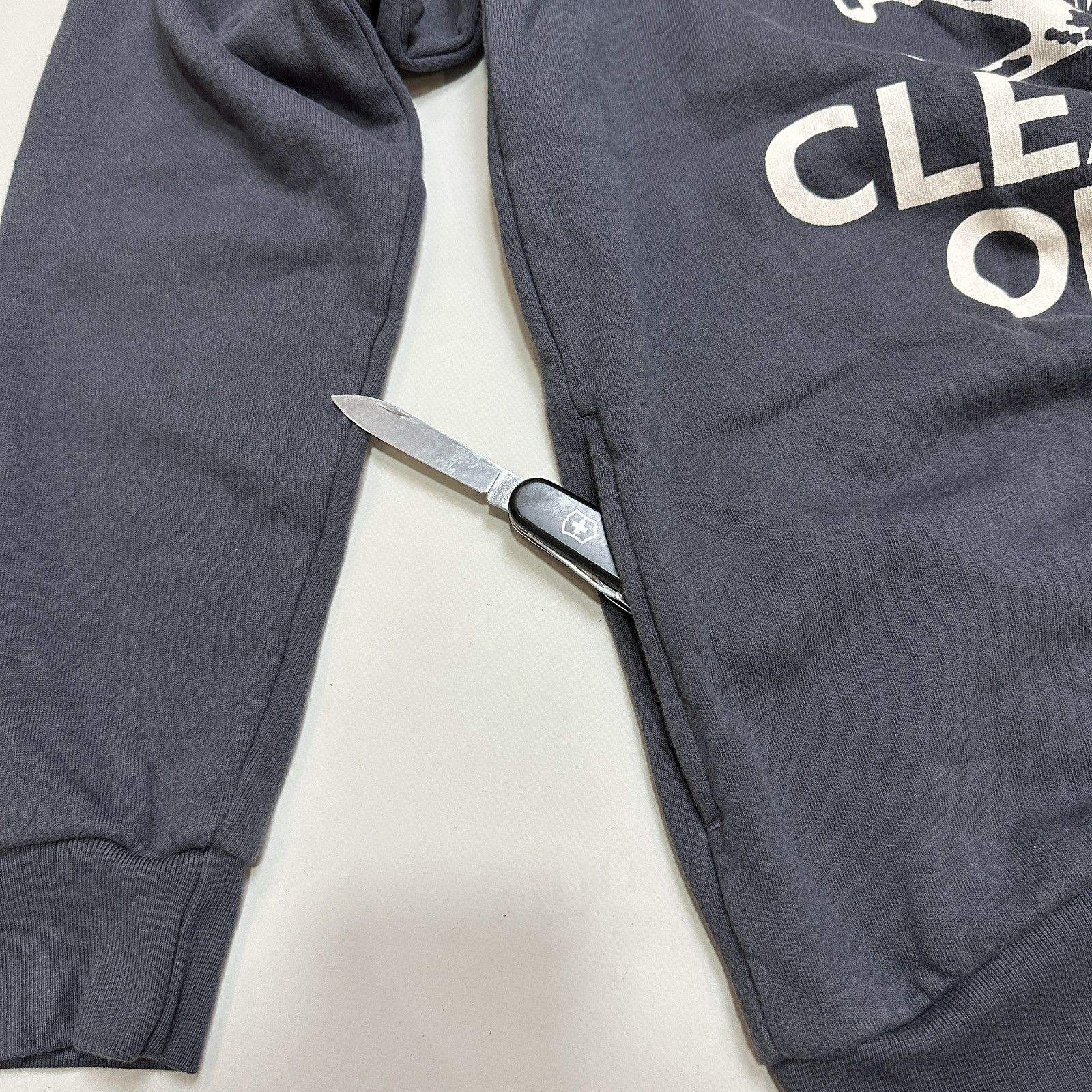 Japanese Brand Vintage Katharine Hamnett Skull Clean Up Or Die Hoodie Size US S / EU 44-46 / 1 - 8 Thumbnail