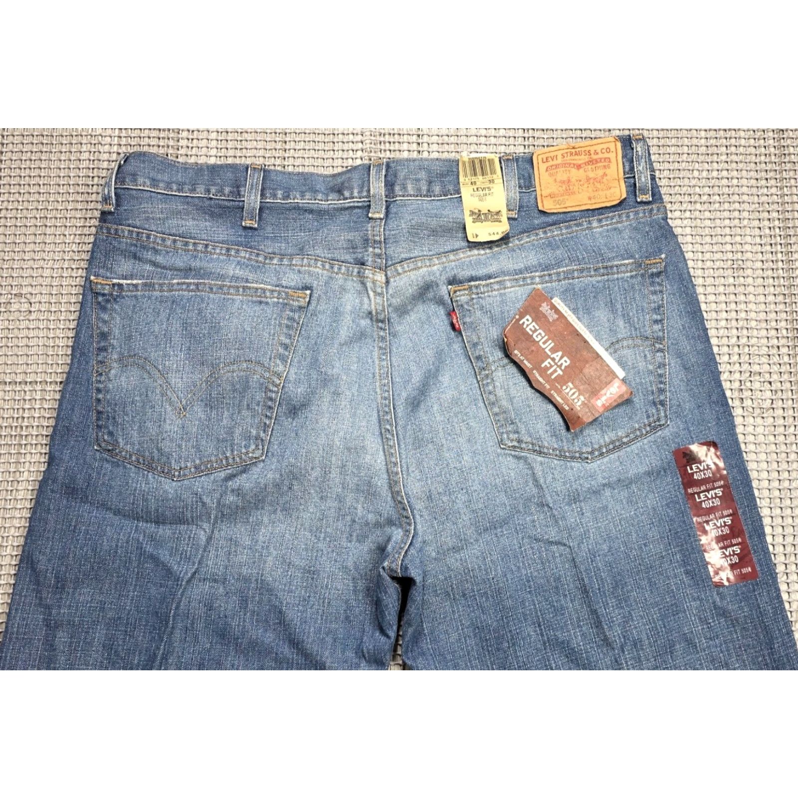 Levi's VINTAGE Levi's 505 Jeans Men 40x30 Blue Denim Cotton Regular Straight Leg Y2K NWT NOS Size US 40 / EU 56 - 6 Thumbnail