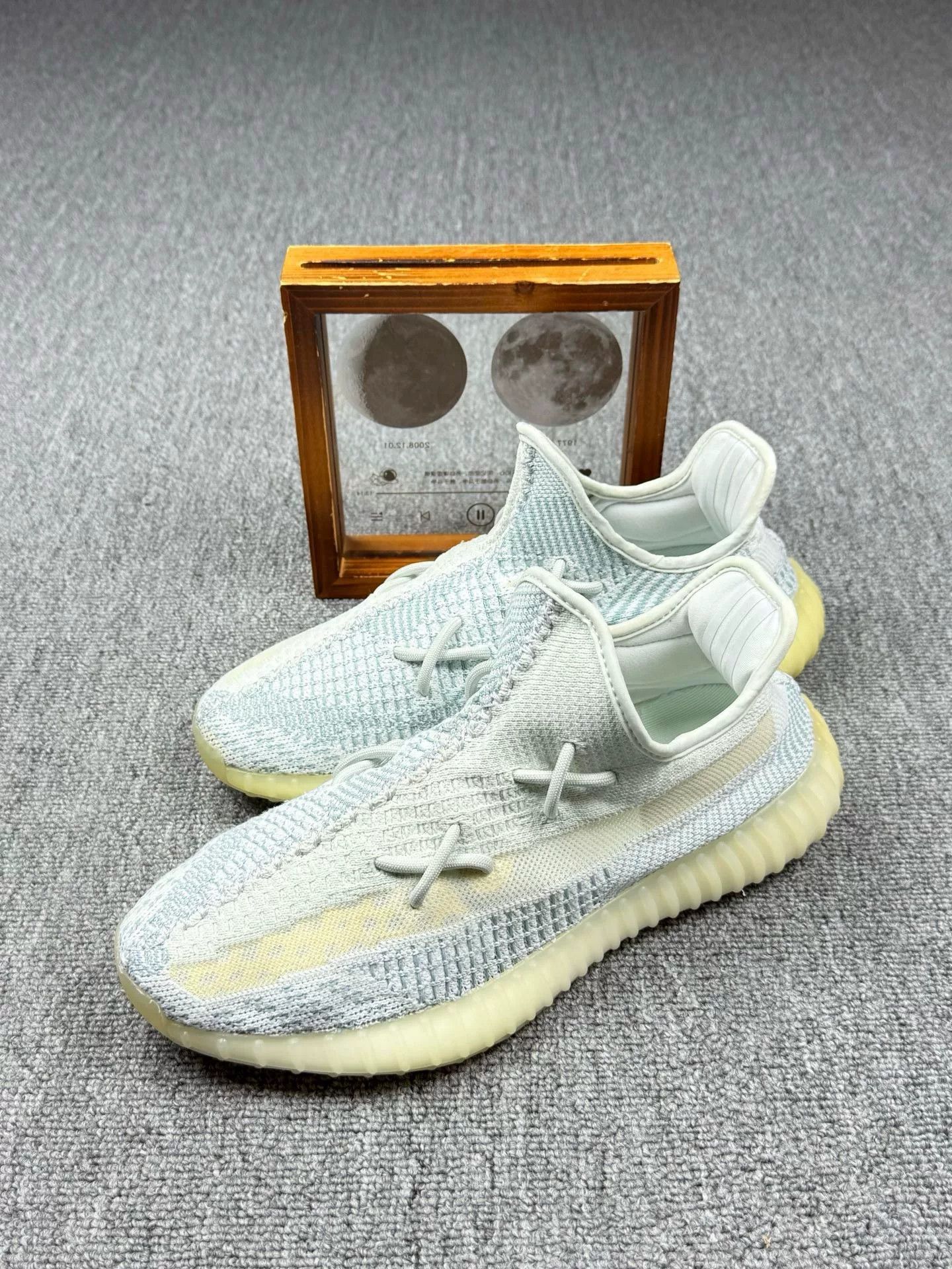 Adidas Adidas YEEZY350 Blue Lowtop Sneakers 10 Men Size US 10 / EU 43 - 1 Thumbnail