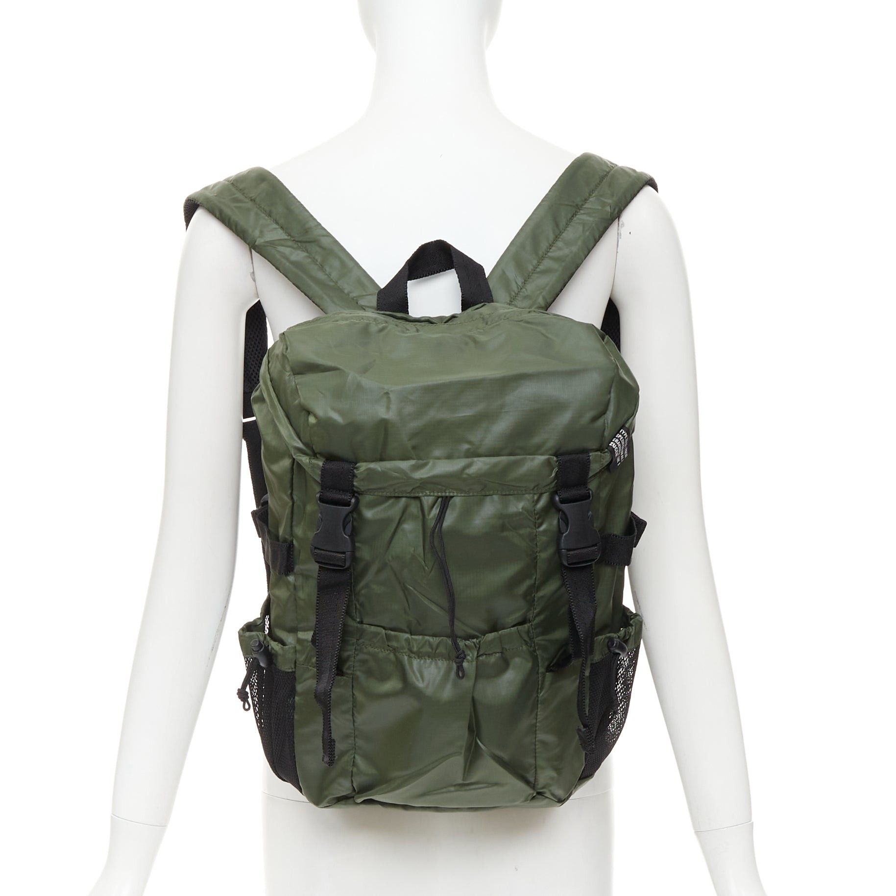 Zucca ZUCCA green nylon black plastic buckles strapped cargo flap backpack Size ONE SIZE - 1 Thumbnail