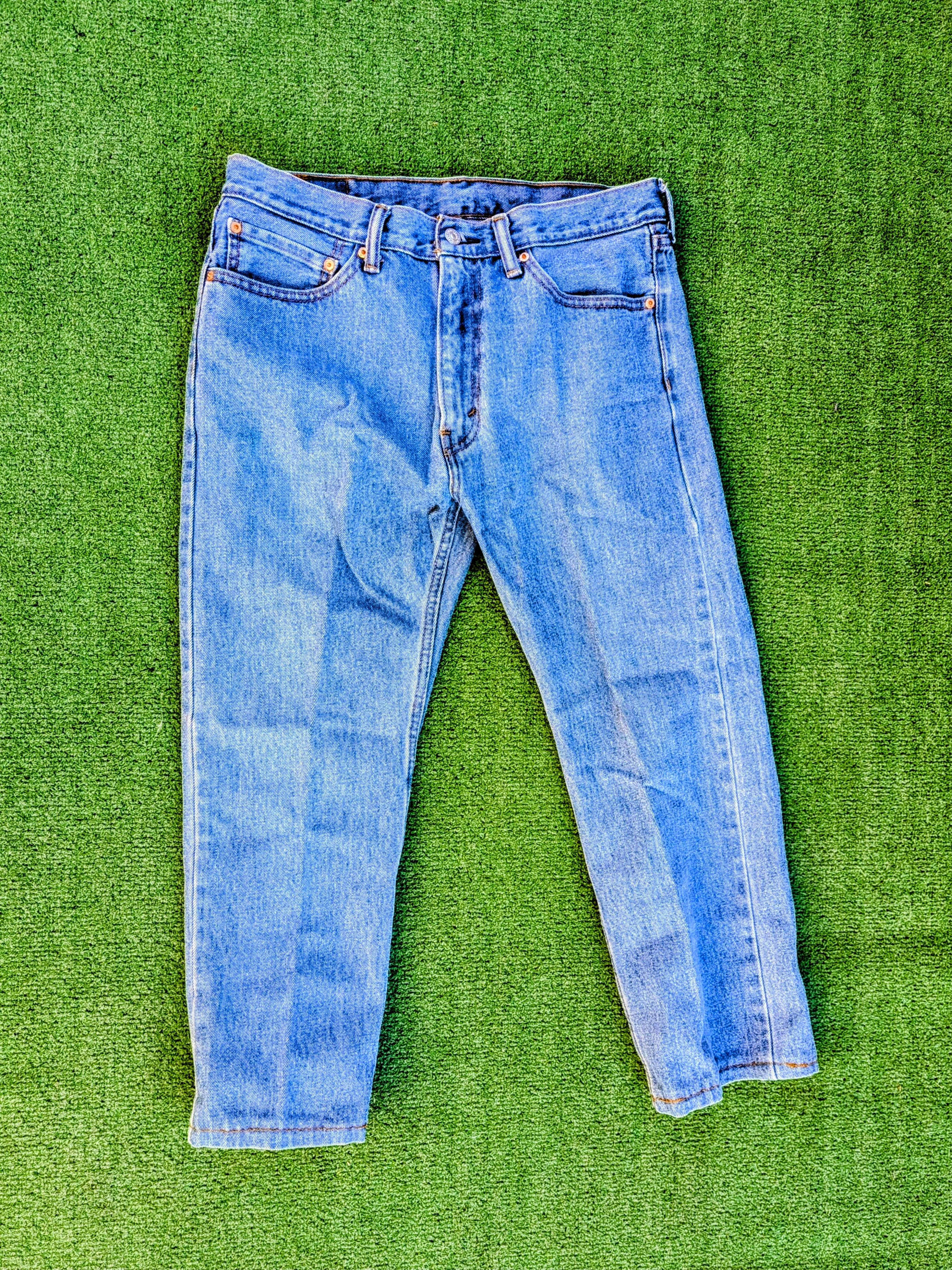Levi's Levi Strauss 505 Regular-Fit Straight Leg Jeans Sz 34x32 EUC Size US 34 / EU 50 - 3 Thumbnail