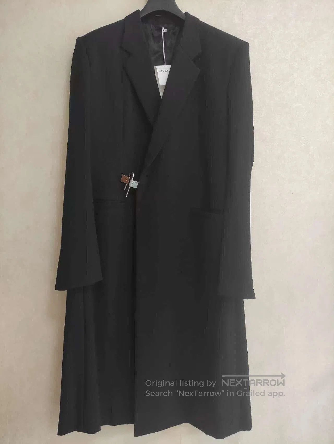 Givenchy Givenchy First Gen Runway Twill Lock Coat. Size US M / EU 48-50 / 2 - 1 Thumbnail