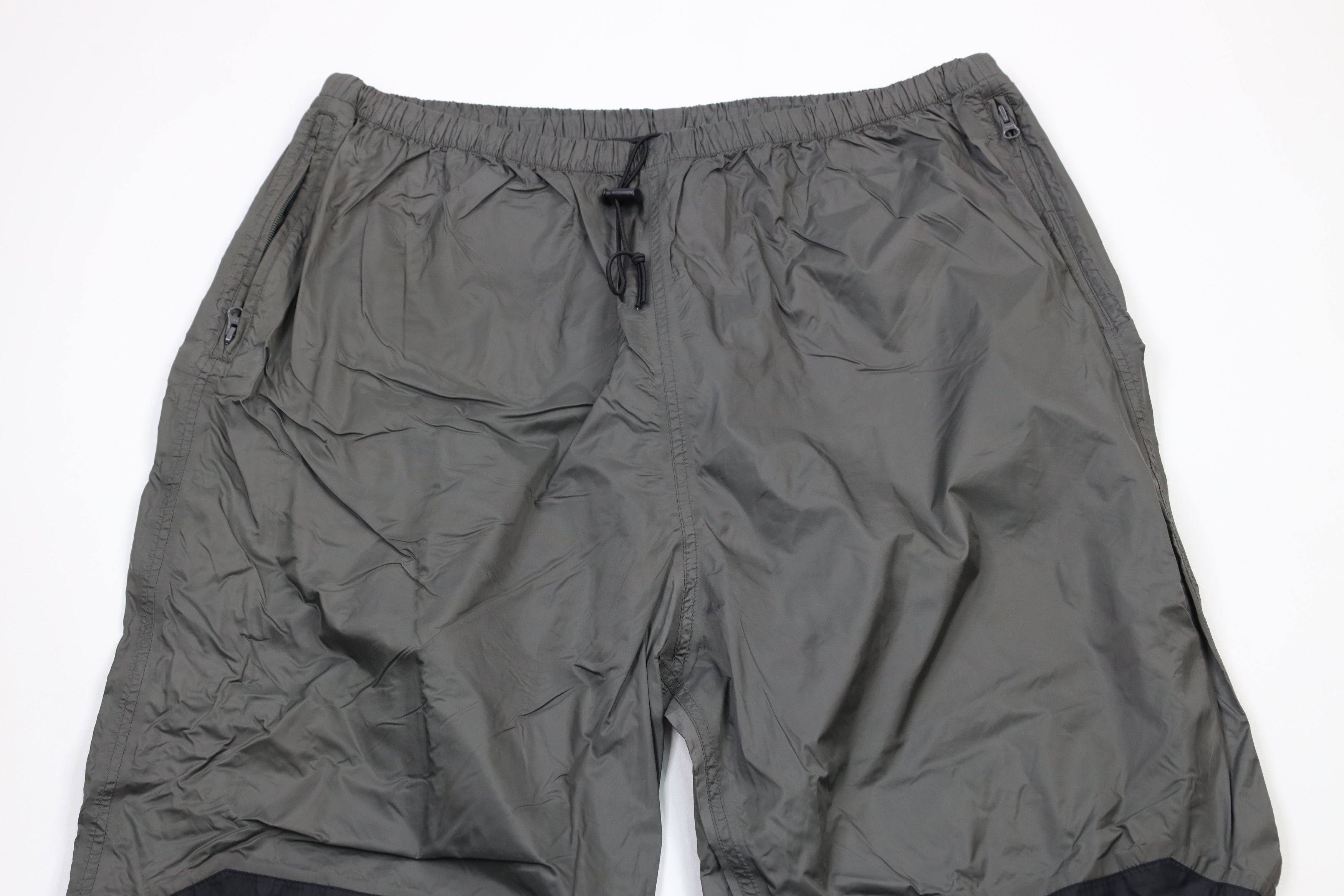 Cabelas × Vintage Vintage Cabelas Waterproof Wide Leg Rain Pants Nylon Gray Size US 40 / EU 56 - 2 Thumbnail