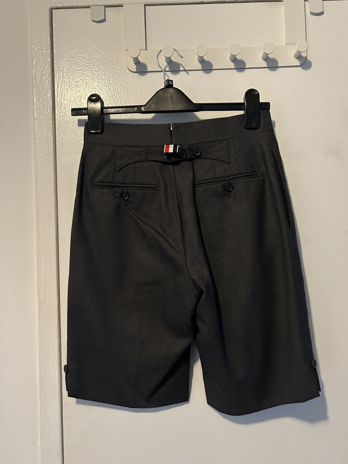 Thom Browne Thom Browne Wool Super 120s Gray Signature Shorts Size US 28 / EU 44 - 3 Thumbnail