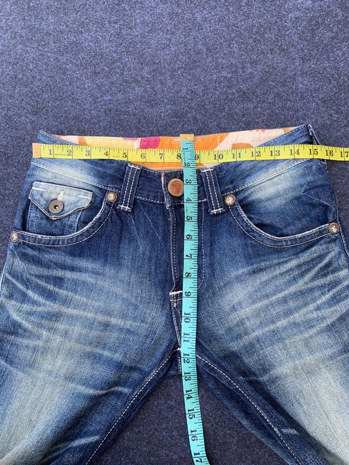 Edwin 𝗙𝗟𝗔𝗥𝗘 EDWIN BLUE TRIP HAWAII & NICE FADED BLUE. Size US 30 / EU 46 - 8 Thumbnail