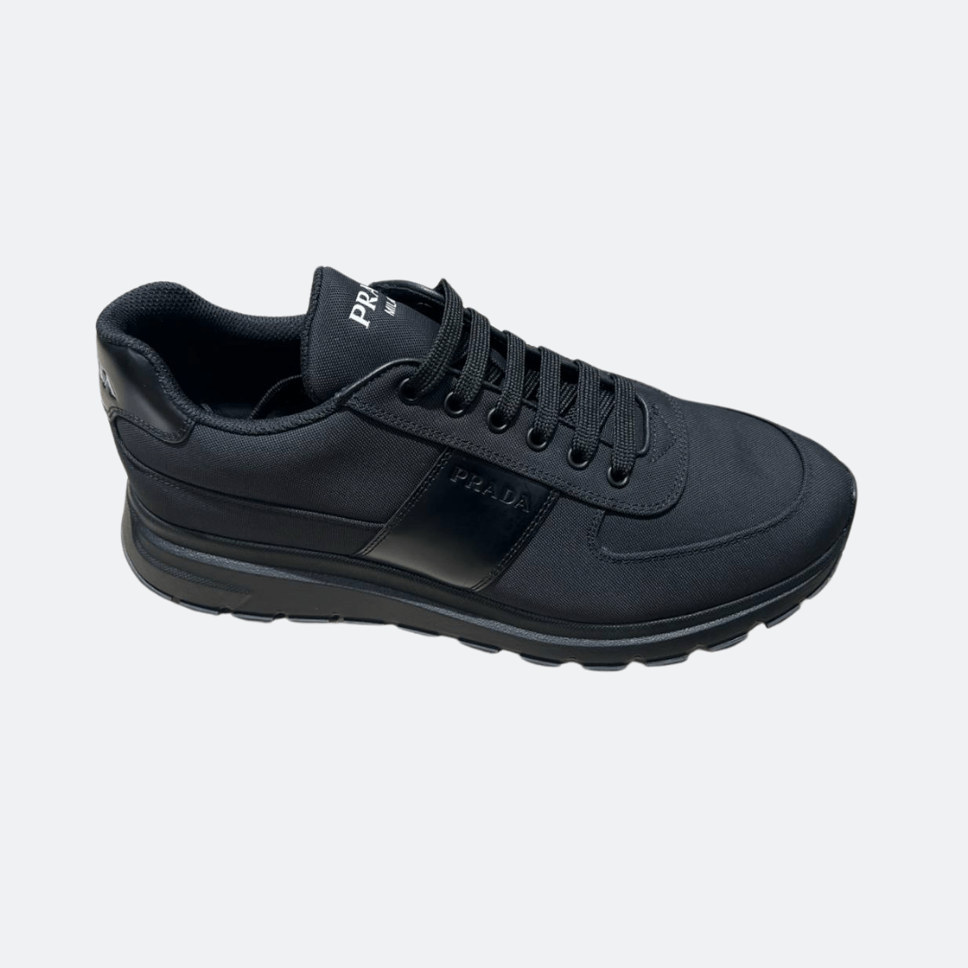 Prada o1la1rc1a0925 Low-Top Sneakers in Black Size US 9 / EU 42 - 1 Thumbnail