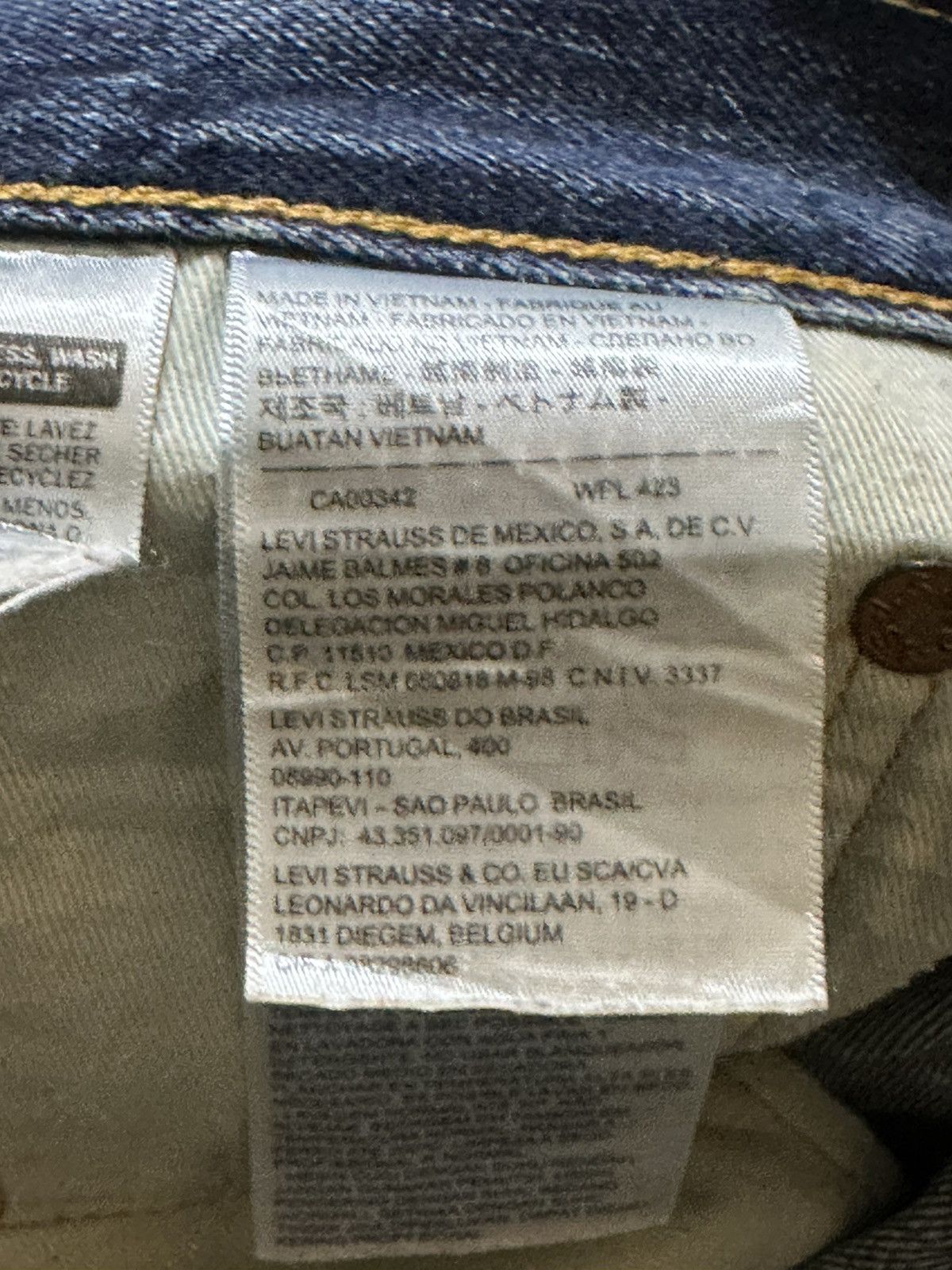 Levi's Vintage Levi’s 505 Mudwash Distressed Denim Size US 34 / EU 50 - 7 Thumbnail