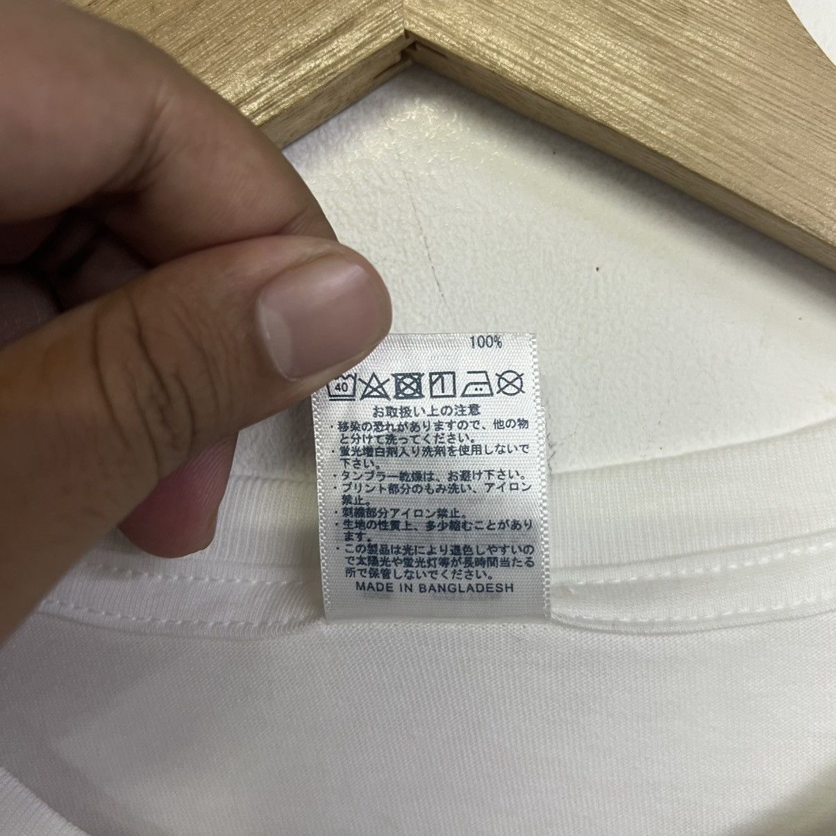 Anime Re: Zero Anime X LIFEMAX Emilia Character Tshirt Size US L / EU 52-54 / 3 - 12 Thumbnail